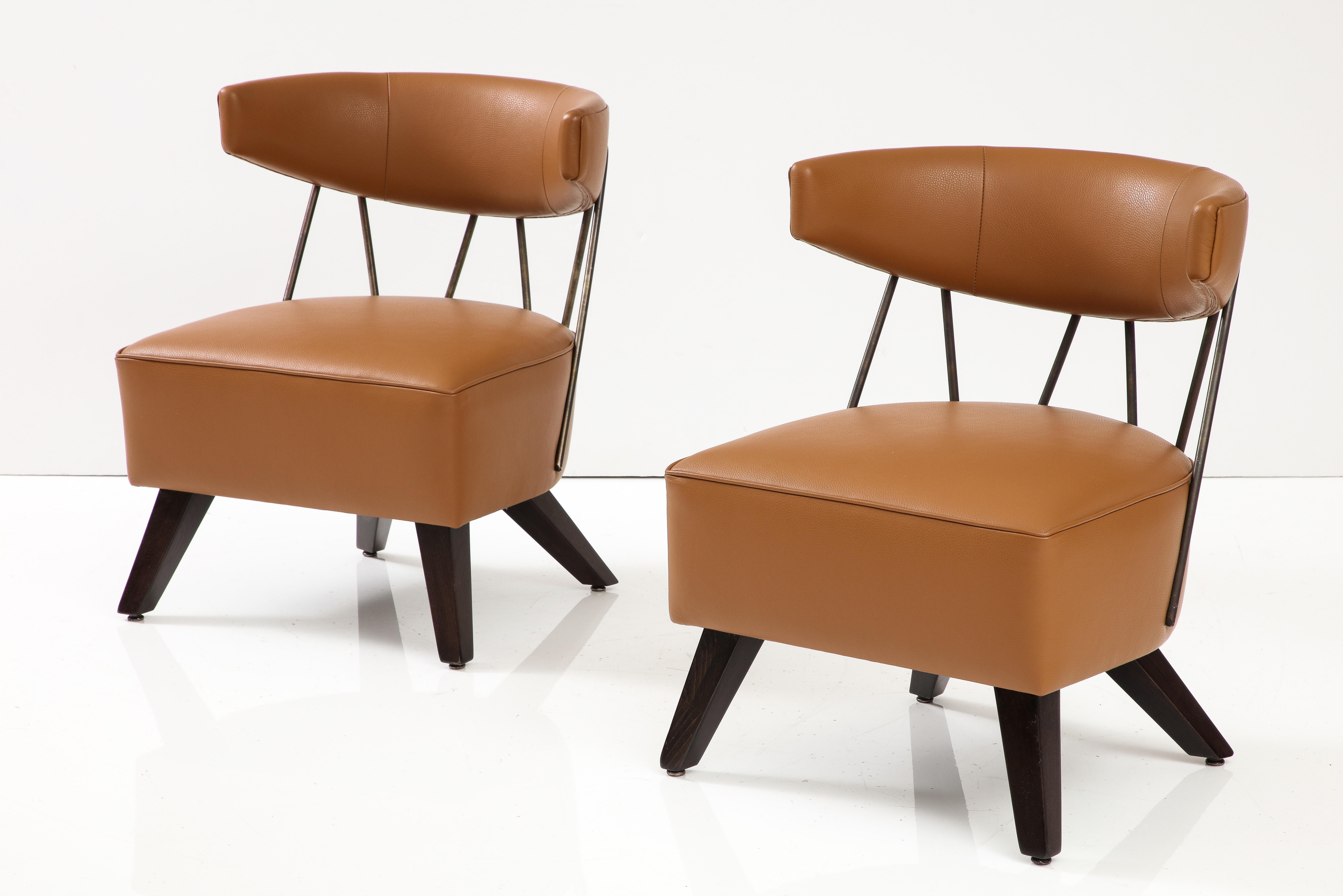 Atemberaubendes Paar Stühle, Billy Haines zugeschrieben im Zustand „Hervorragend“ im Angebot in New York, NY