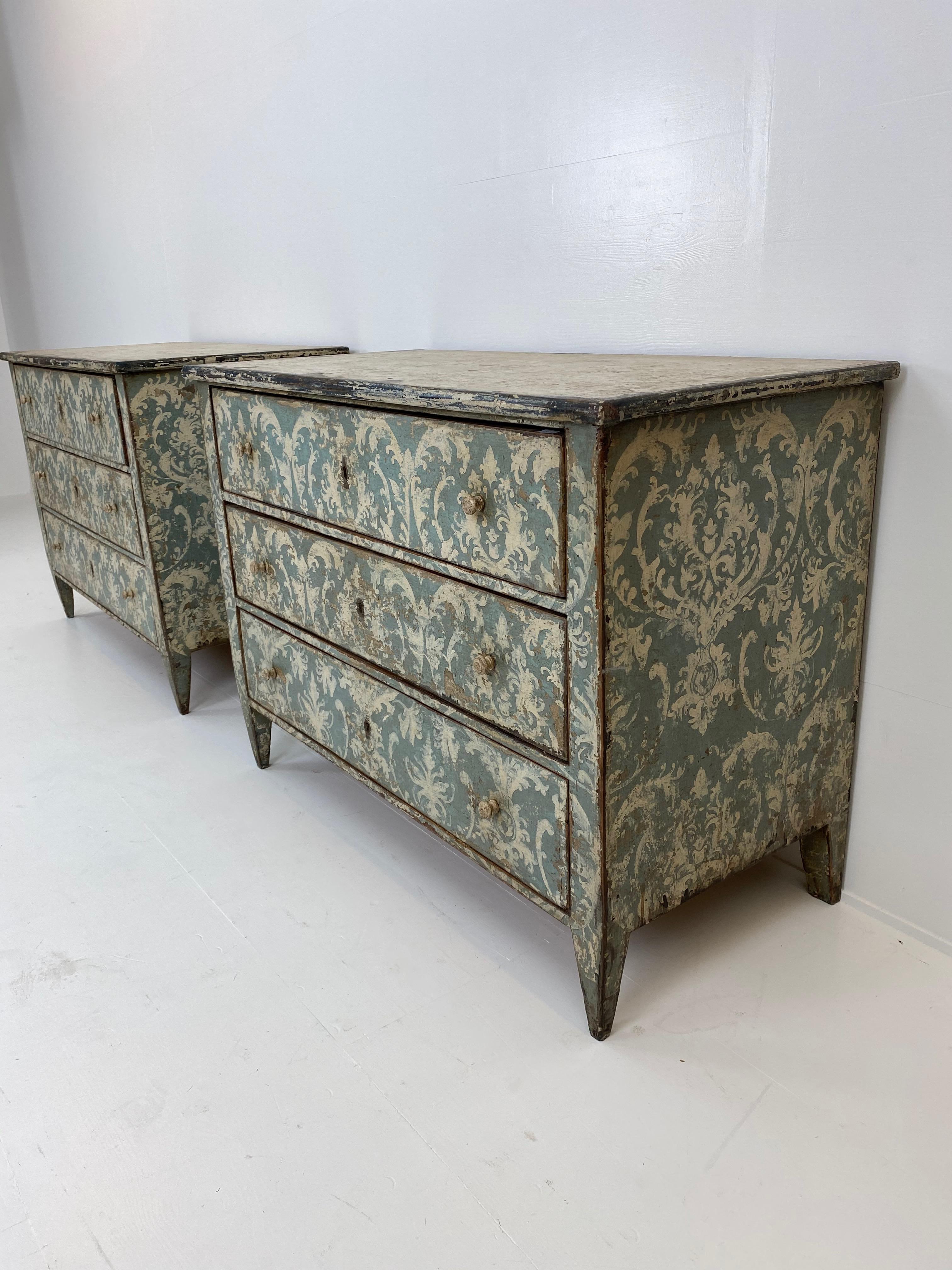 Stunning Pair of Chest of Drawers, Spain, painted in Grey and Beige 7