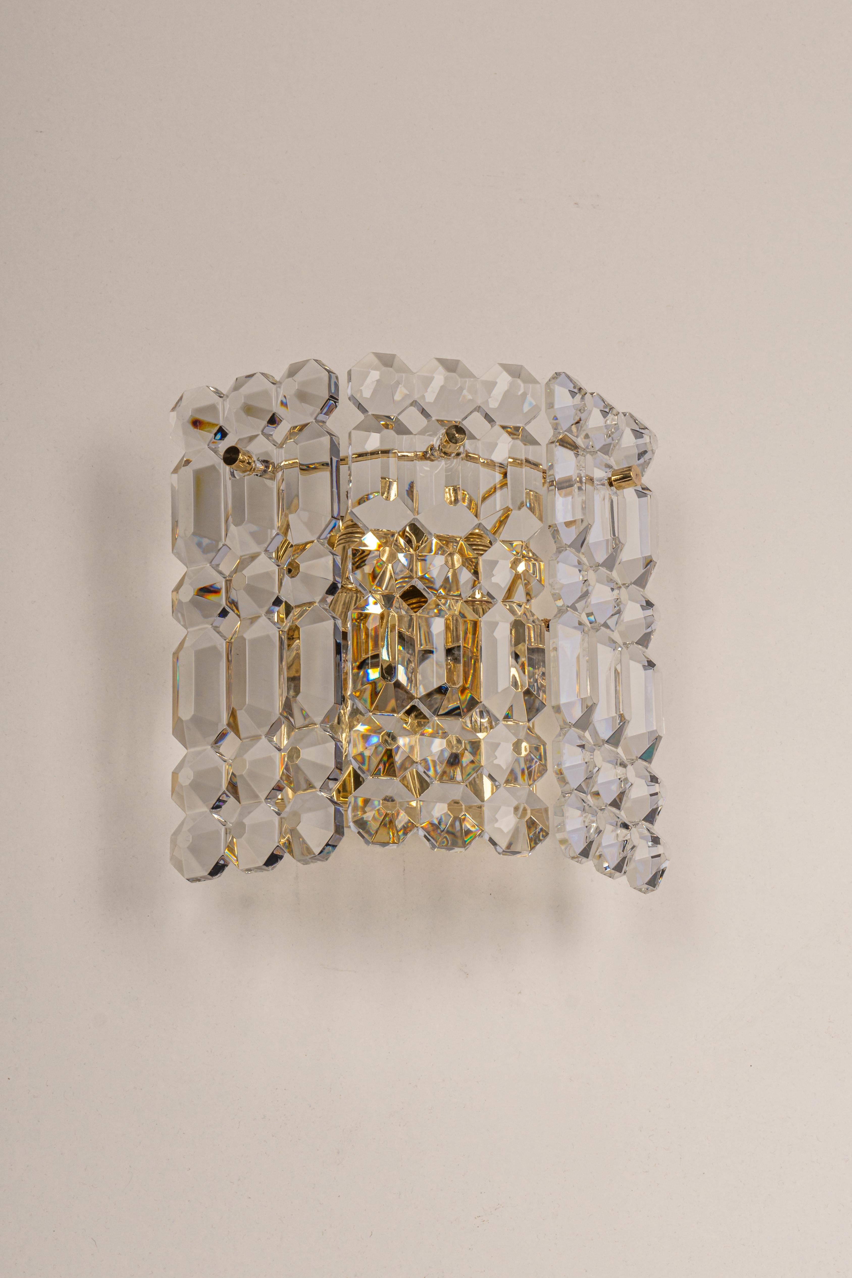 Mid-Century Modern Stunning Pair of Crystal Sconces by Kinkeldey, Germany, 1970s For Sale