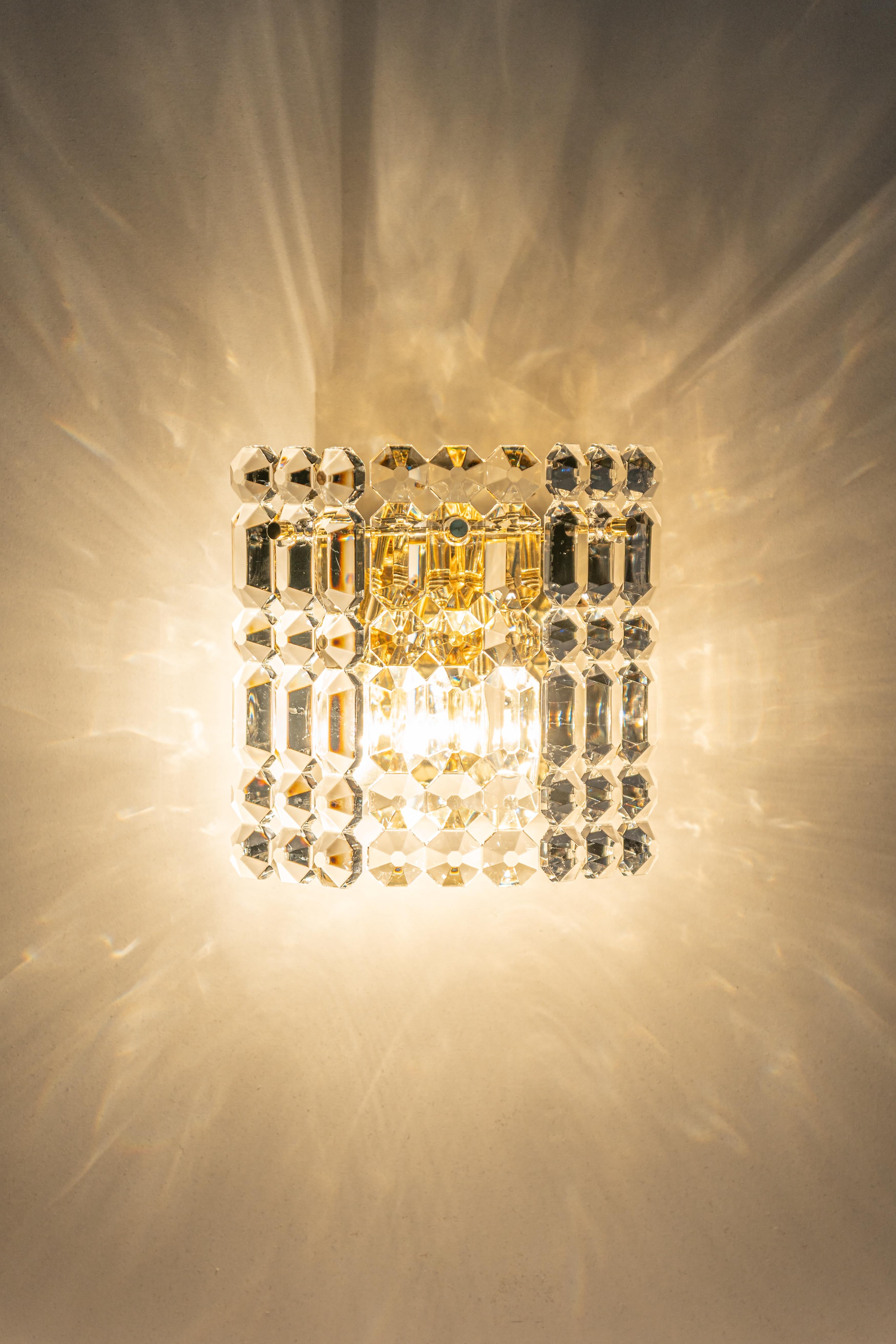 Stunning Pair of Crystal Sconces by Kinkeldey, Germany, 1970s For Sale 3