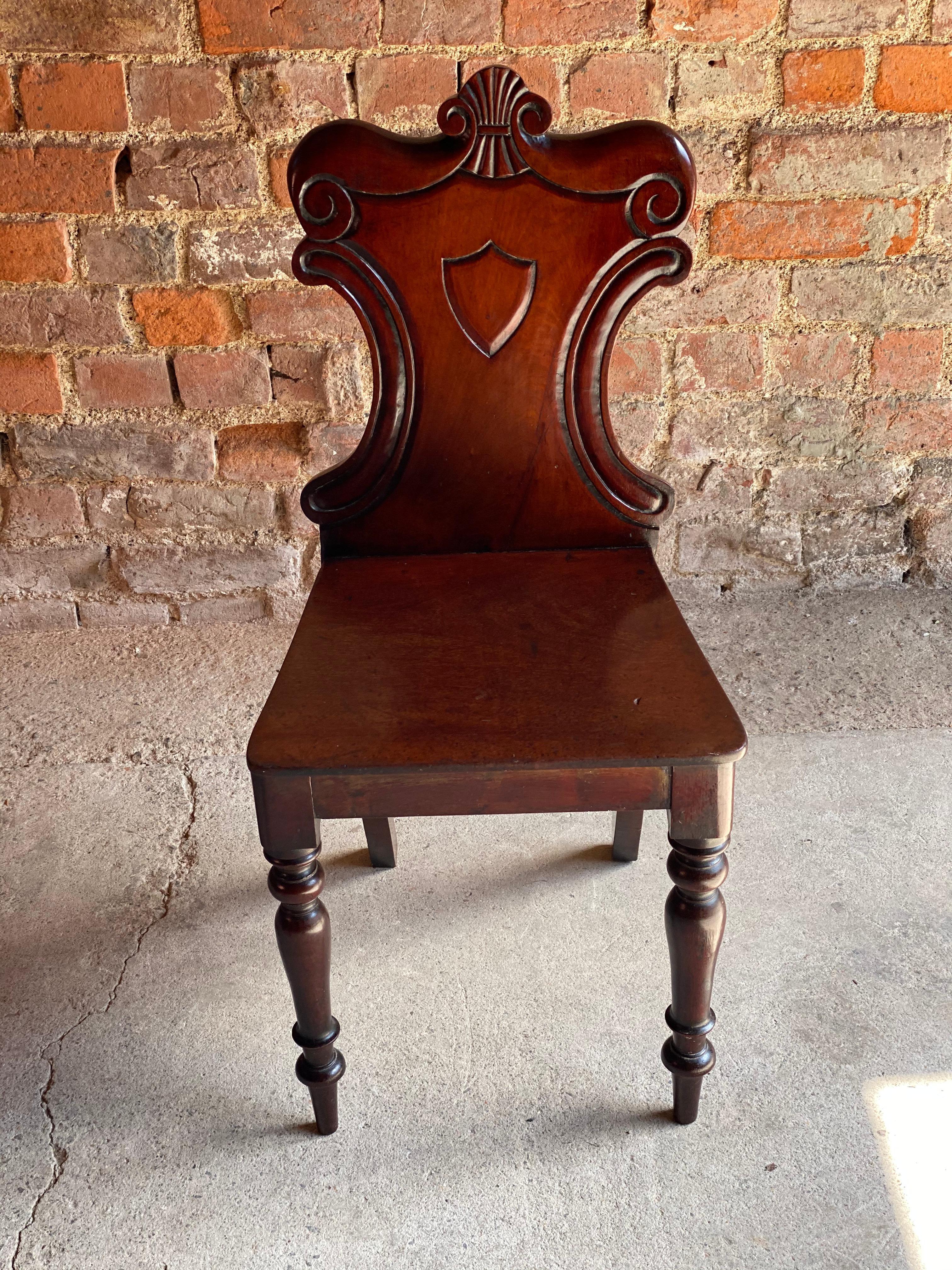 Early Victorian Stunning Pair of Early 19th Century Victorian Mahogany Hall Chairs, circa 1825
