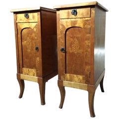 Stunning Pair of Early 20th Century French Satinwood Bedside Table Cabinets