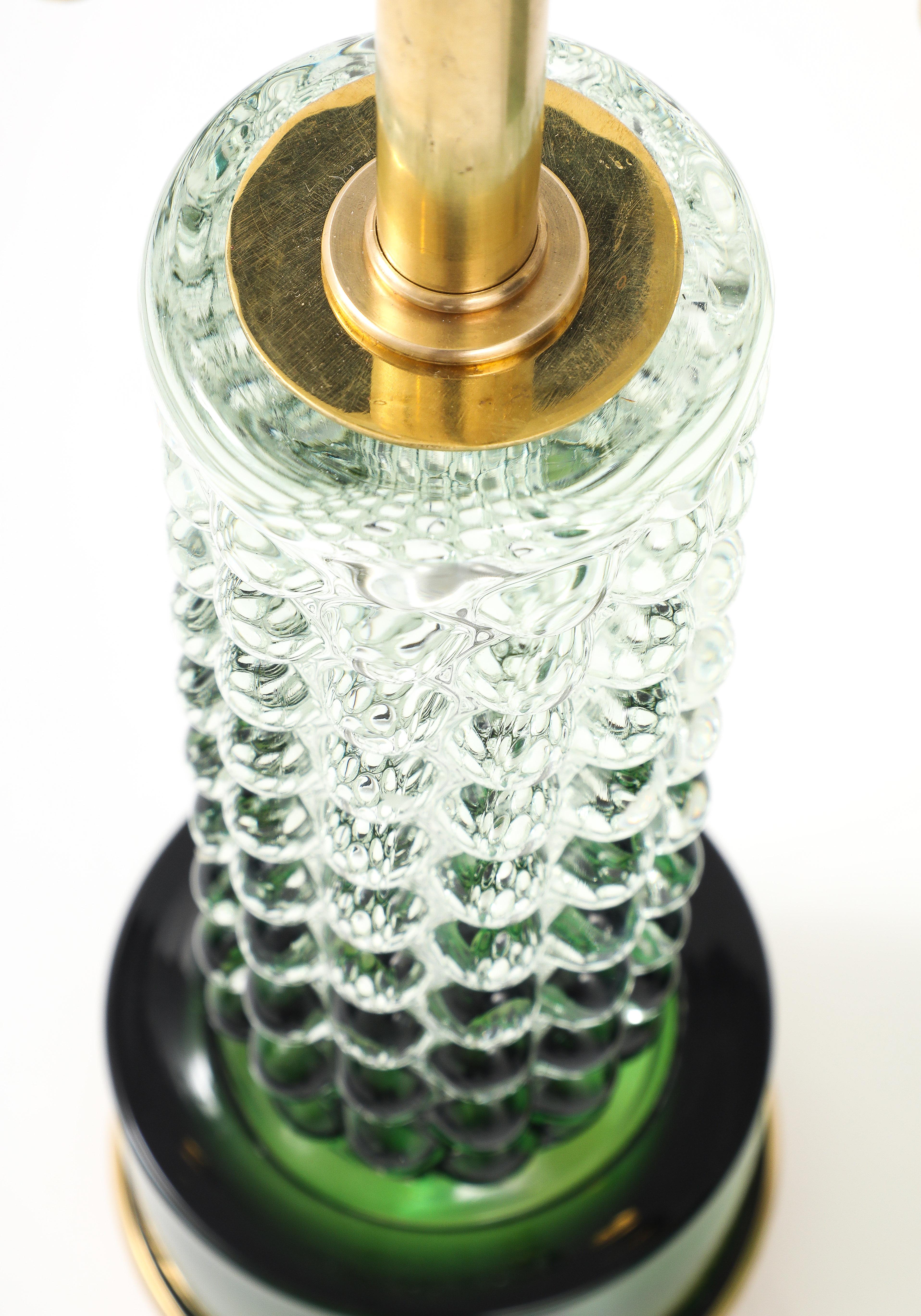 Superbe paire de lampes en émeraude et cristal clair en vente 1