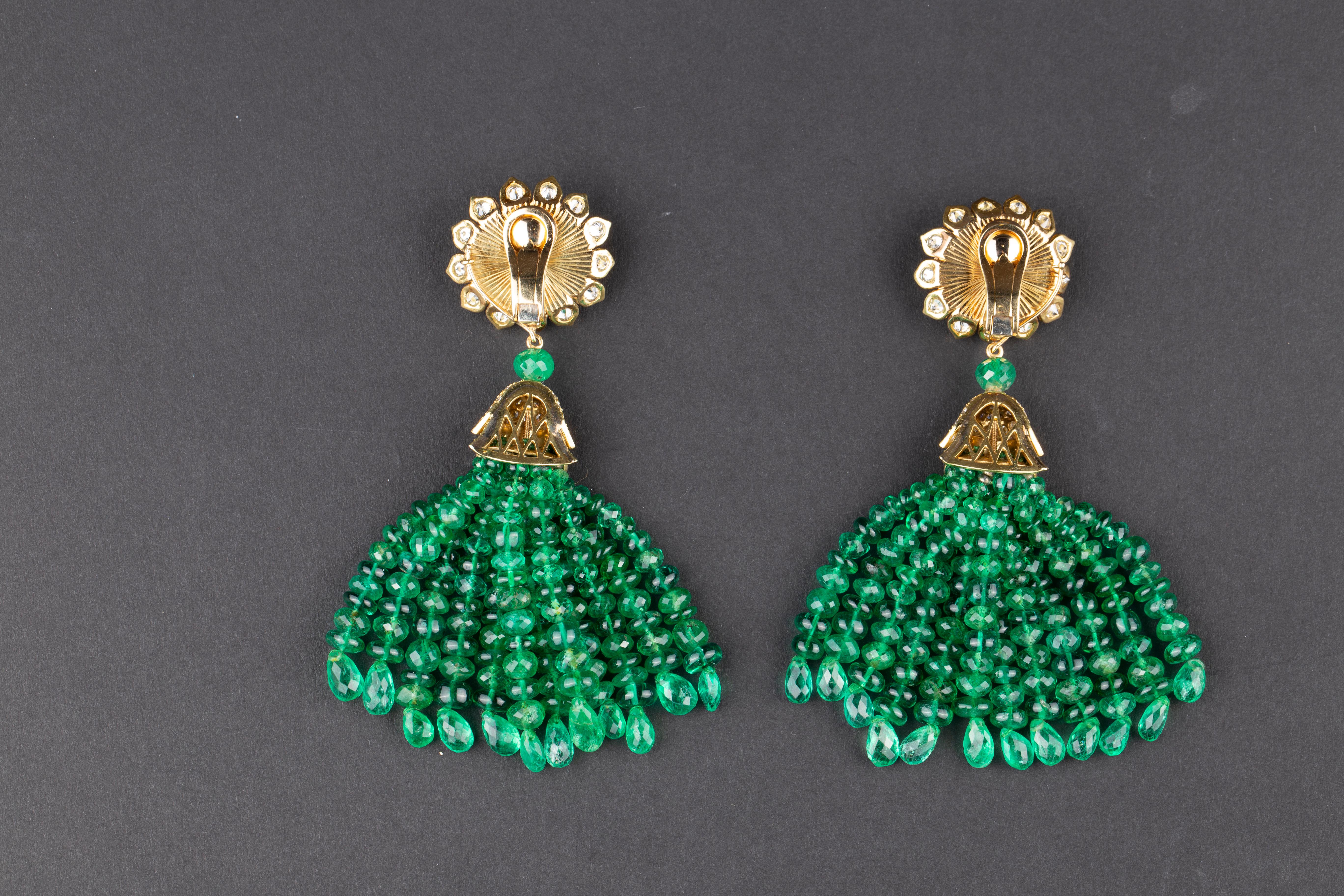 Stunning Pair of Emerald Beads and Diamond Ear-Pendants For Sale 1