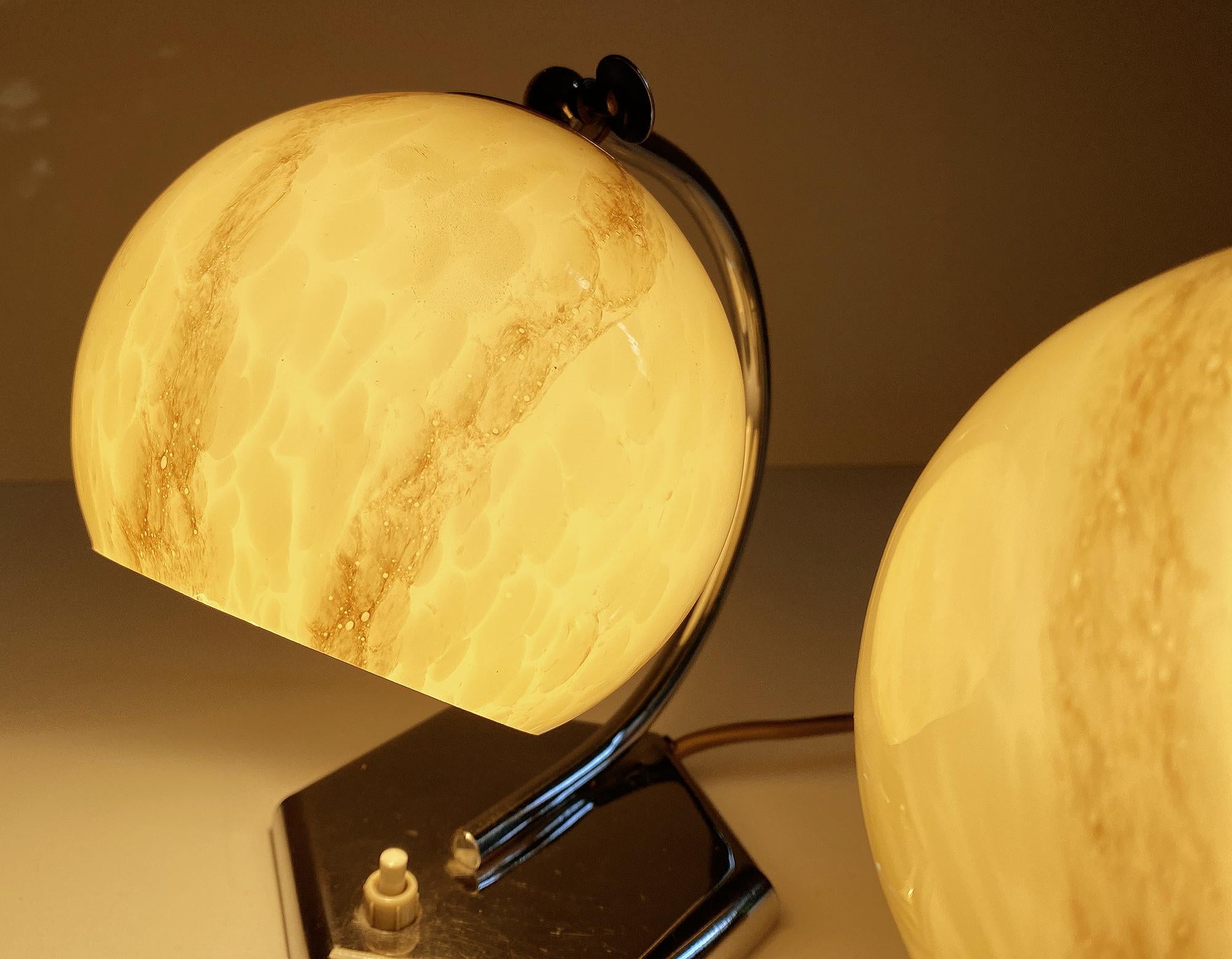 Pair of 1930s Art Deco Bauhaus Table Lamps Lights, Opaline Marble Glass Chrome For Sale 8