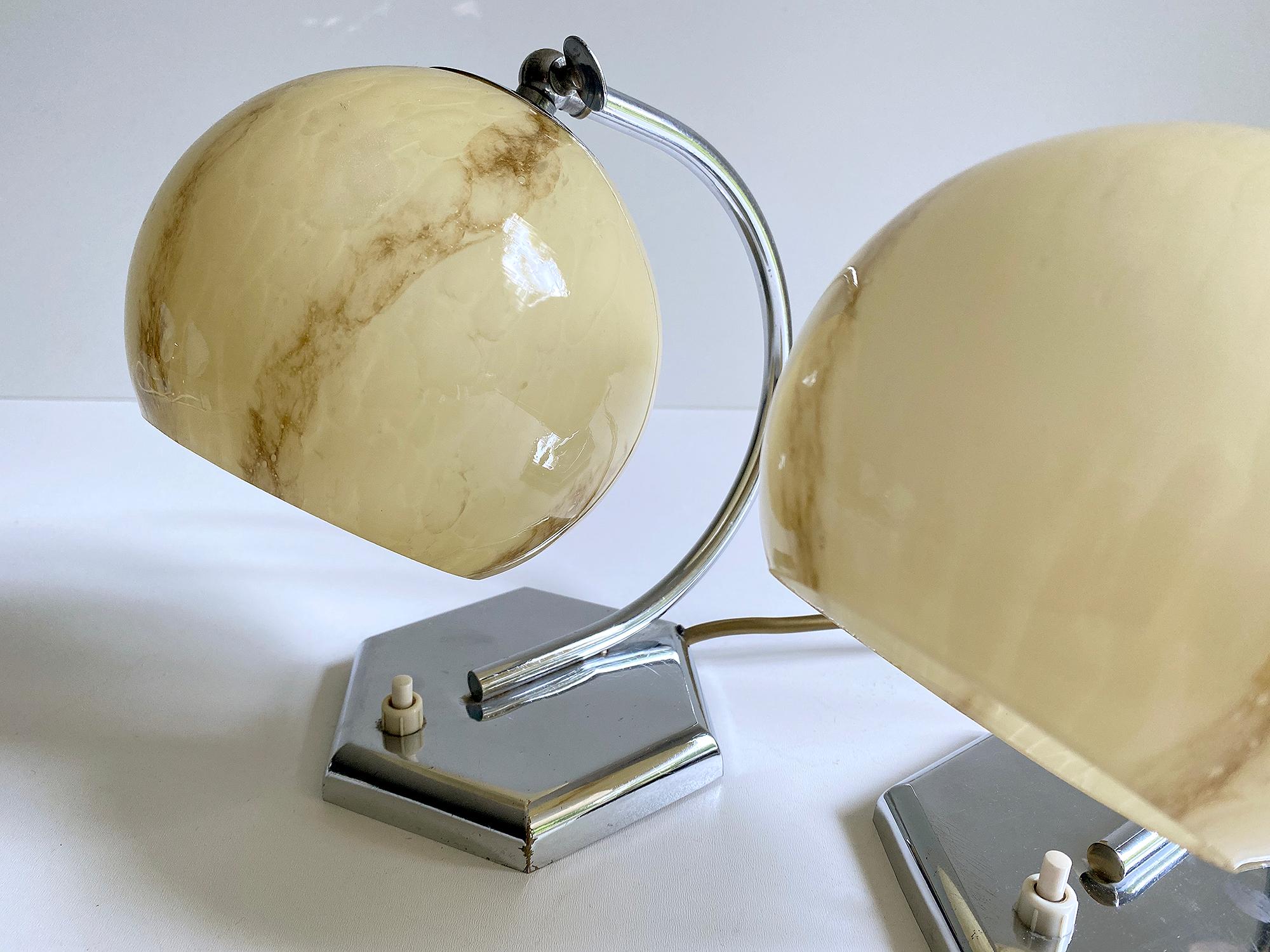 Pair of 1930s Art Deco Bauhaus Table Lamps Lights, Opaline Marble Glass Chrome In Fair Condition For Sale In Bremen, DE