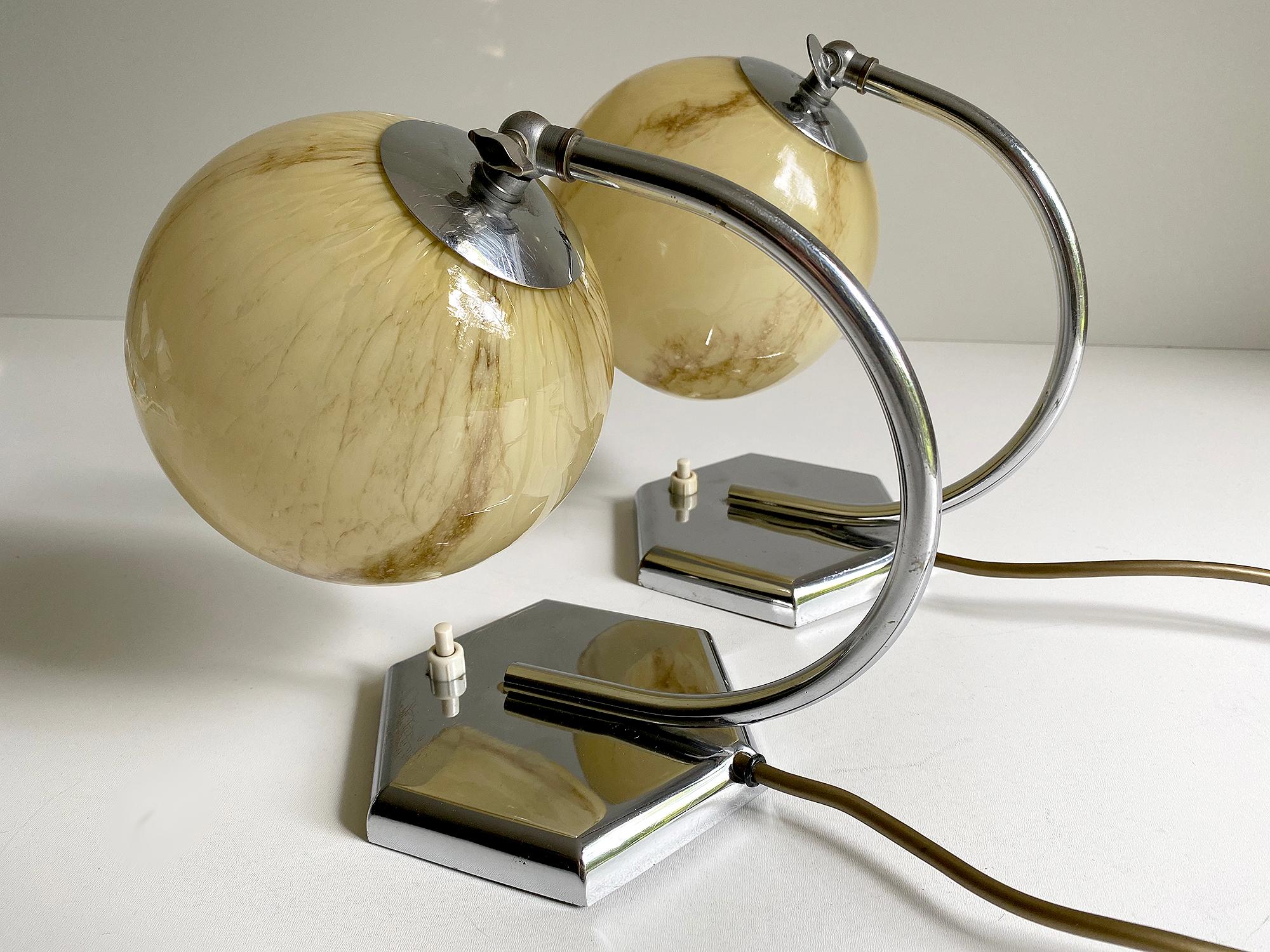 Opaline Glass Pair of 1930s Art Deco Bauhaus Table Lamps Lights, Opaline Marble Glass Chrome For Sale