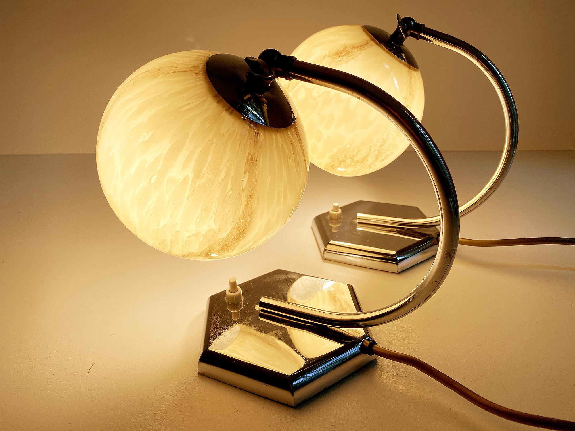 Pair of 1930s Art Deco Bauhaus Table Lamps Lights, Opaline Marble Glass Chrome For Sale 1