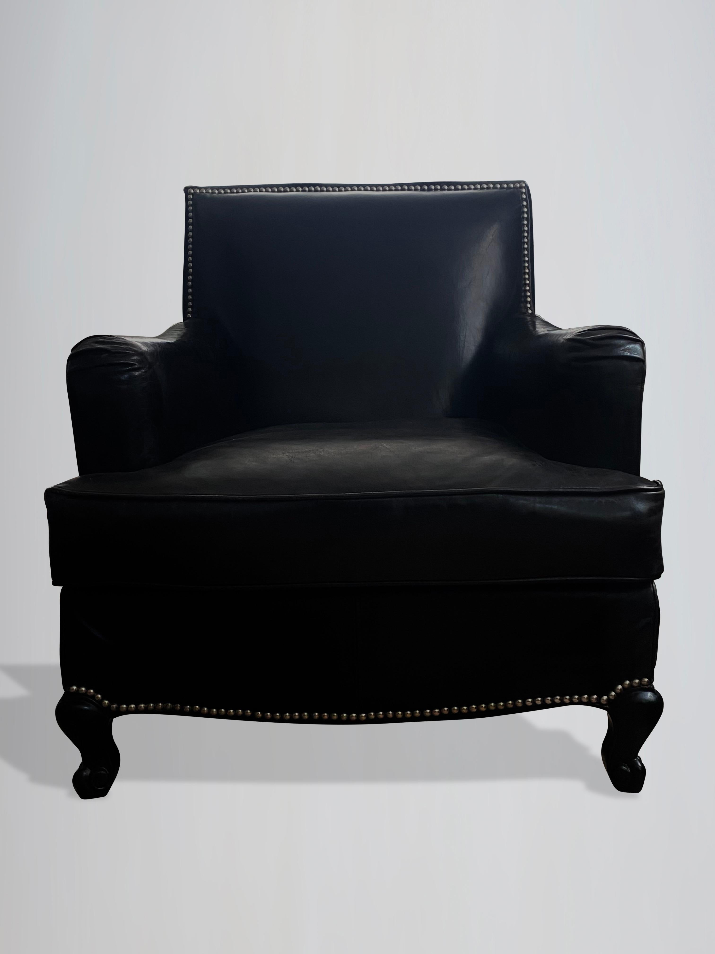 20th Century Stunning Pair of French Black Leather Club Armchairs For Sale