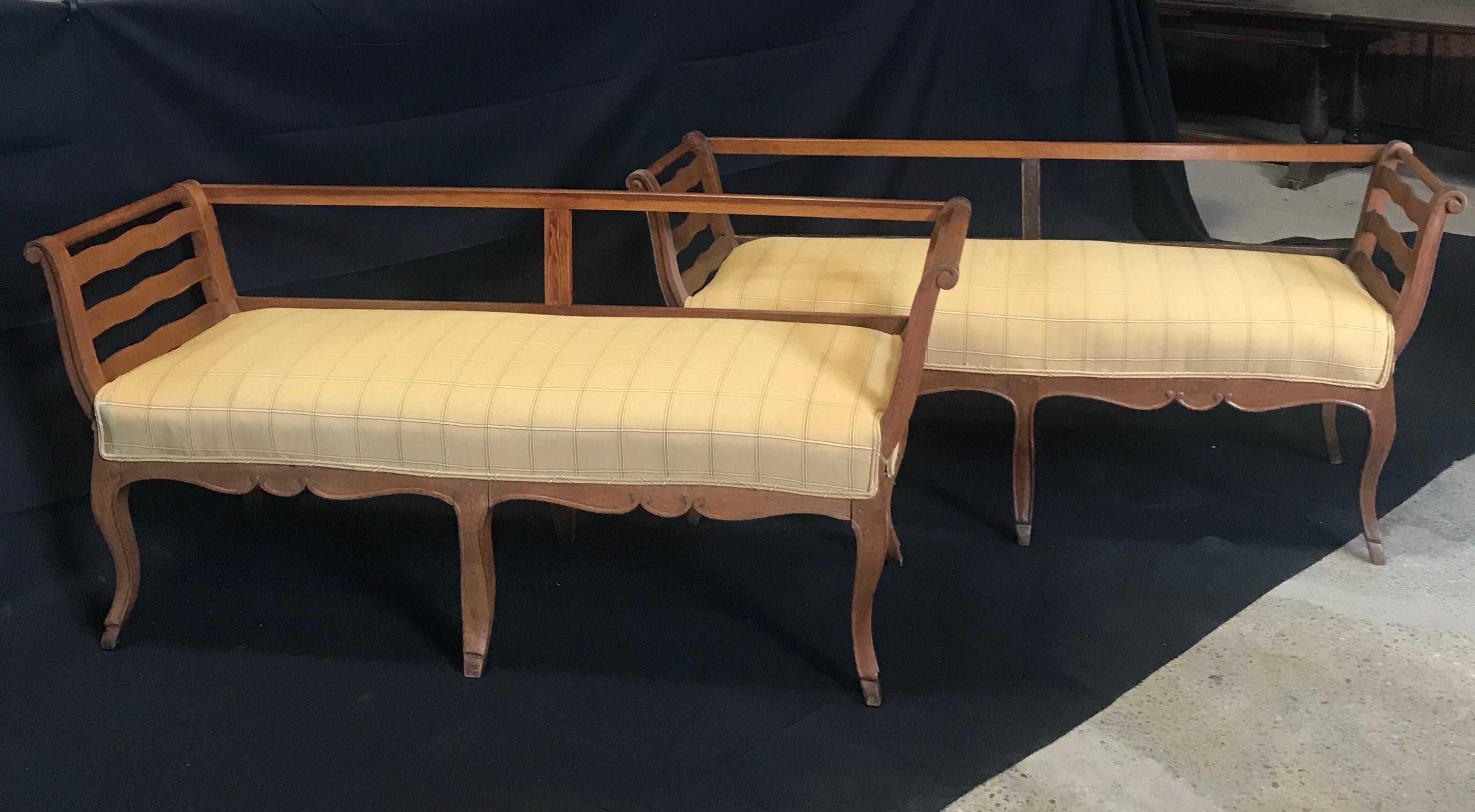 Stunning Pair of French Country 19th Century Louis XV Settees Loveseats 2