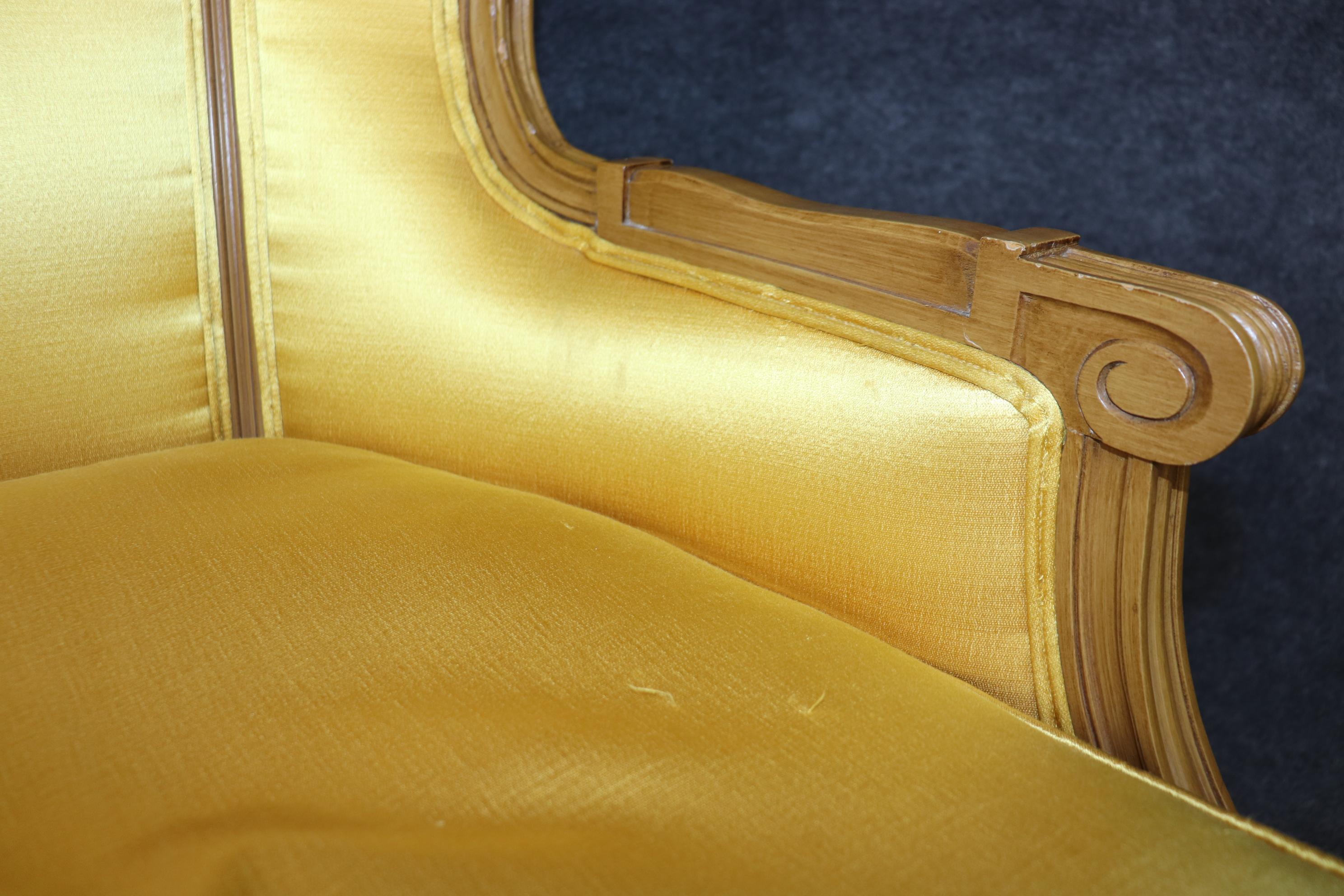 Stunning Pair of Gold Upholstered French Carved Louis XVI Canopy Porter Chairs For Sale 4