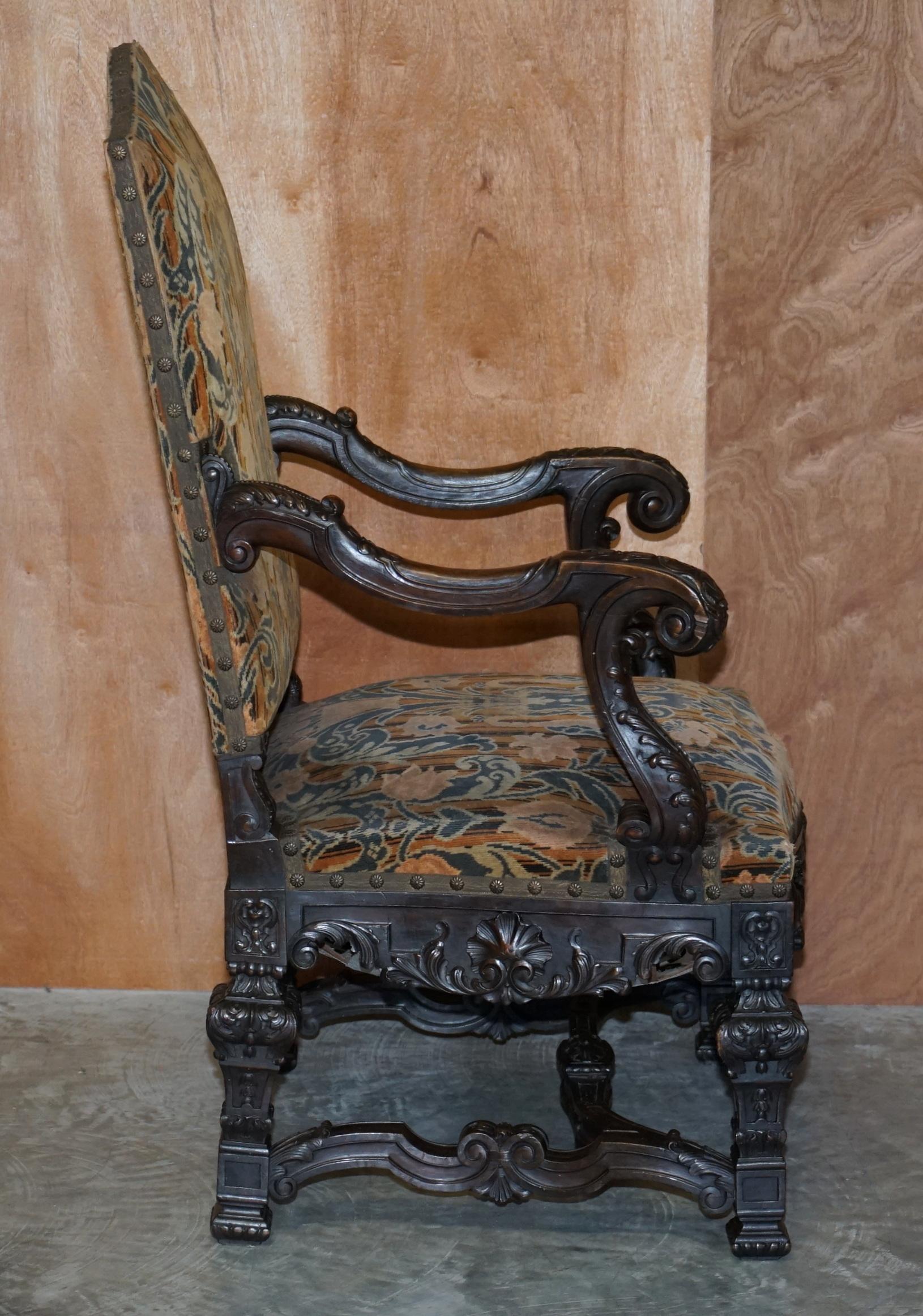 Stunning Pair of Hand Carved Italian Walnut Antique circa 1860 Throne Armchairs For Sale 4
