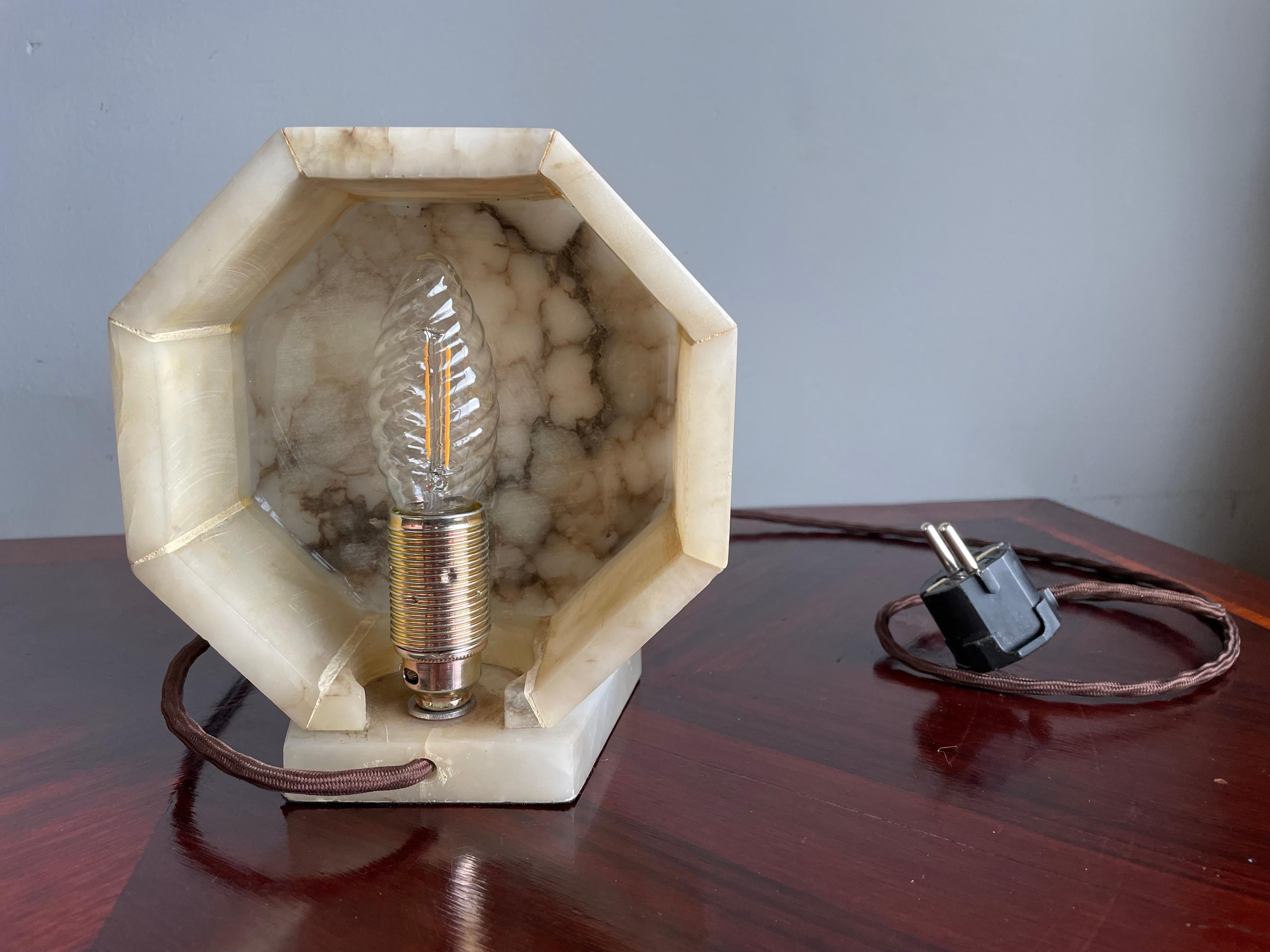 Stunning Pair of Handcrafted Art Deco Alabaster Table Lamps w. Jazz Age Dancers 12