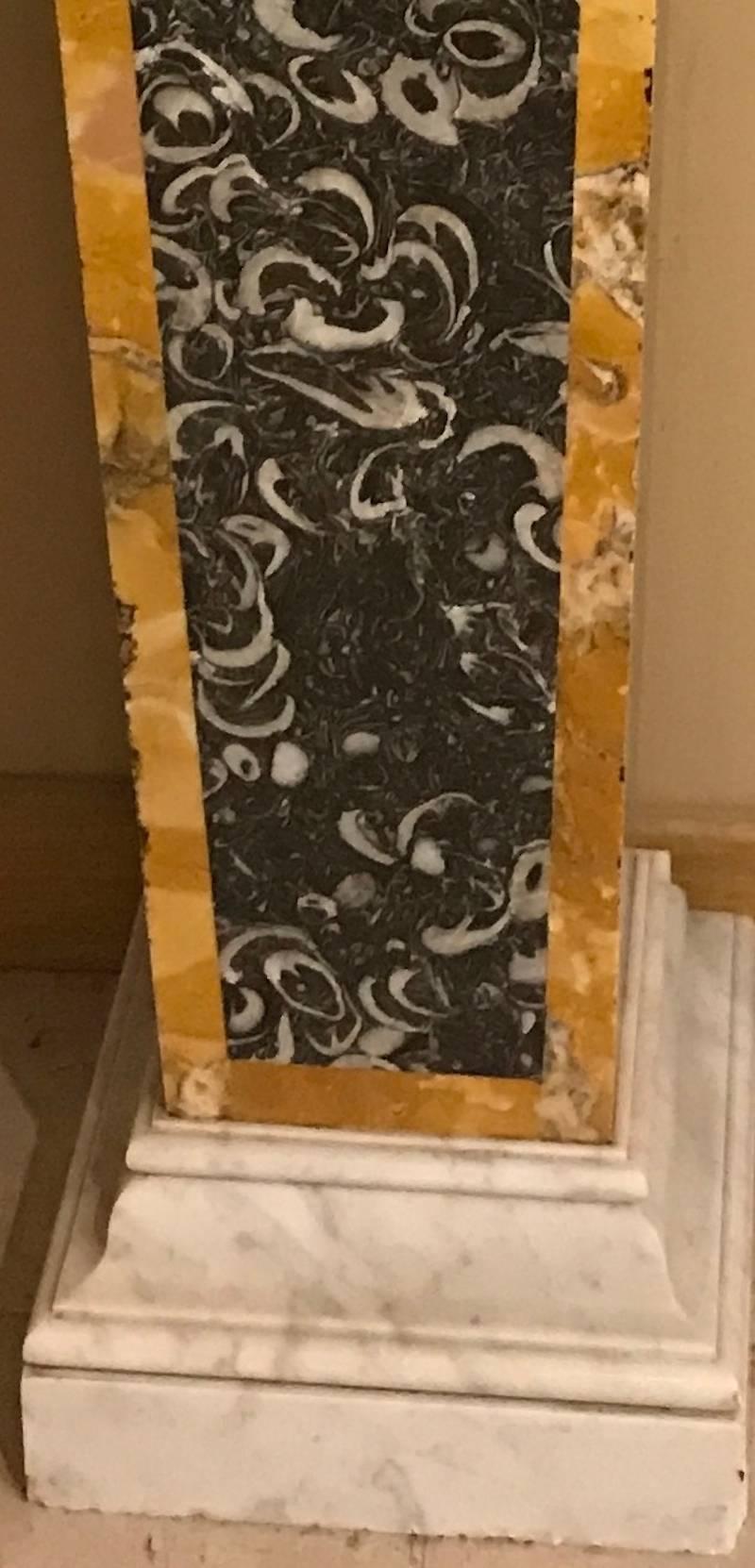 Stunning Pair of Italian Neoclassical Inlaid Marble Bases or Pedestals For Sale 2