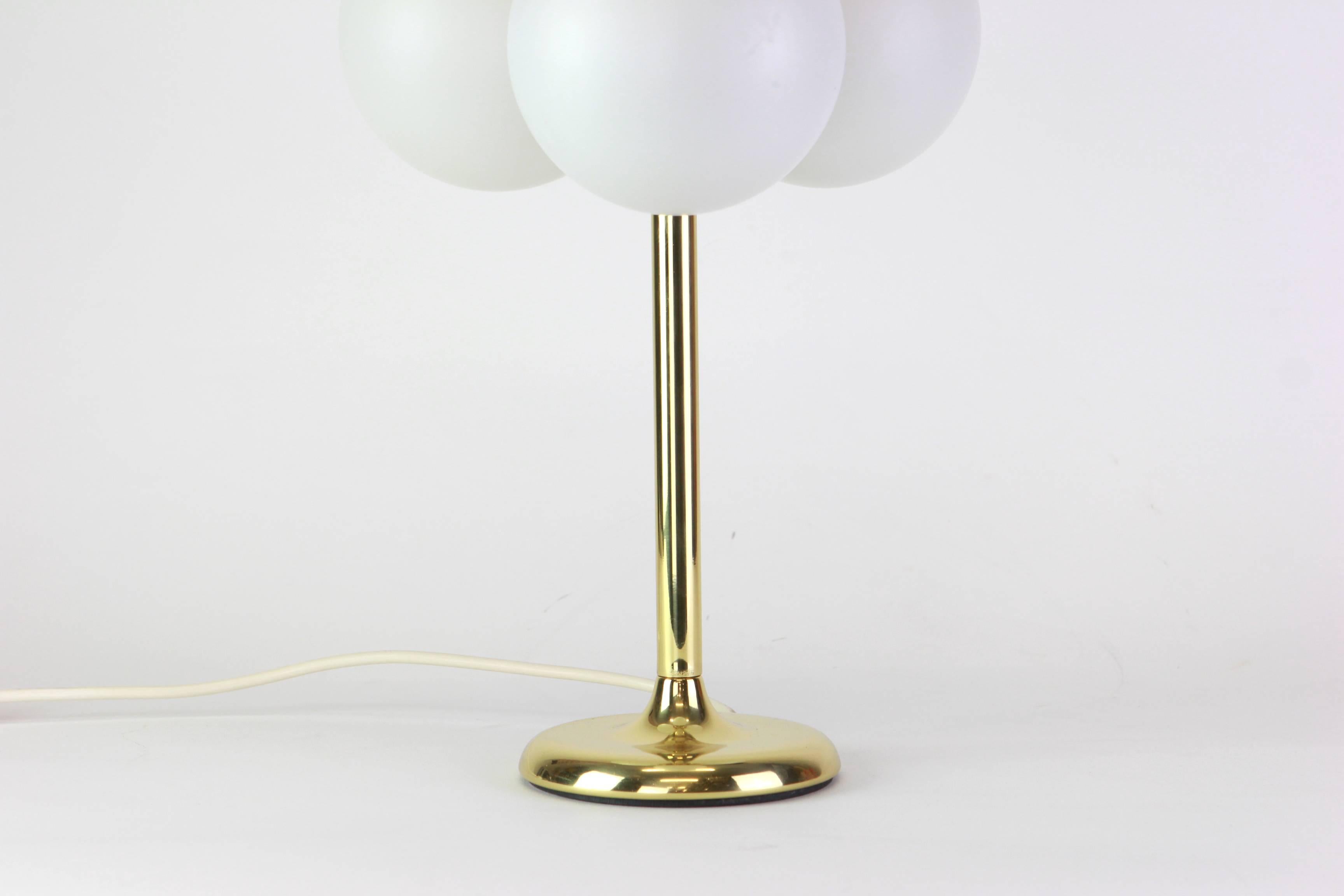 Stunning Pair of Large Brass Table Lamps by Kaiser, Germany, 1970s In Good Condition In Aachen, NRW