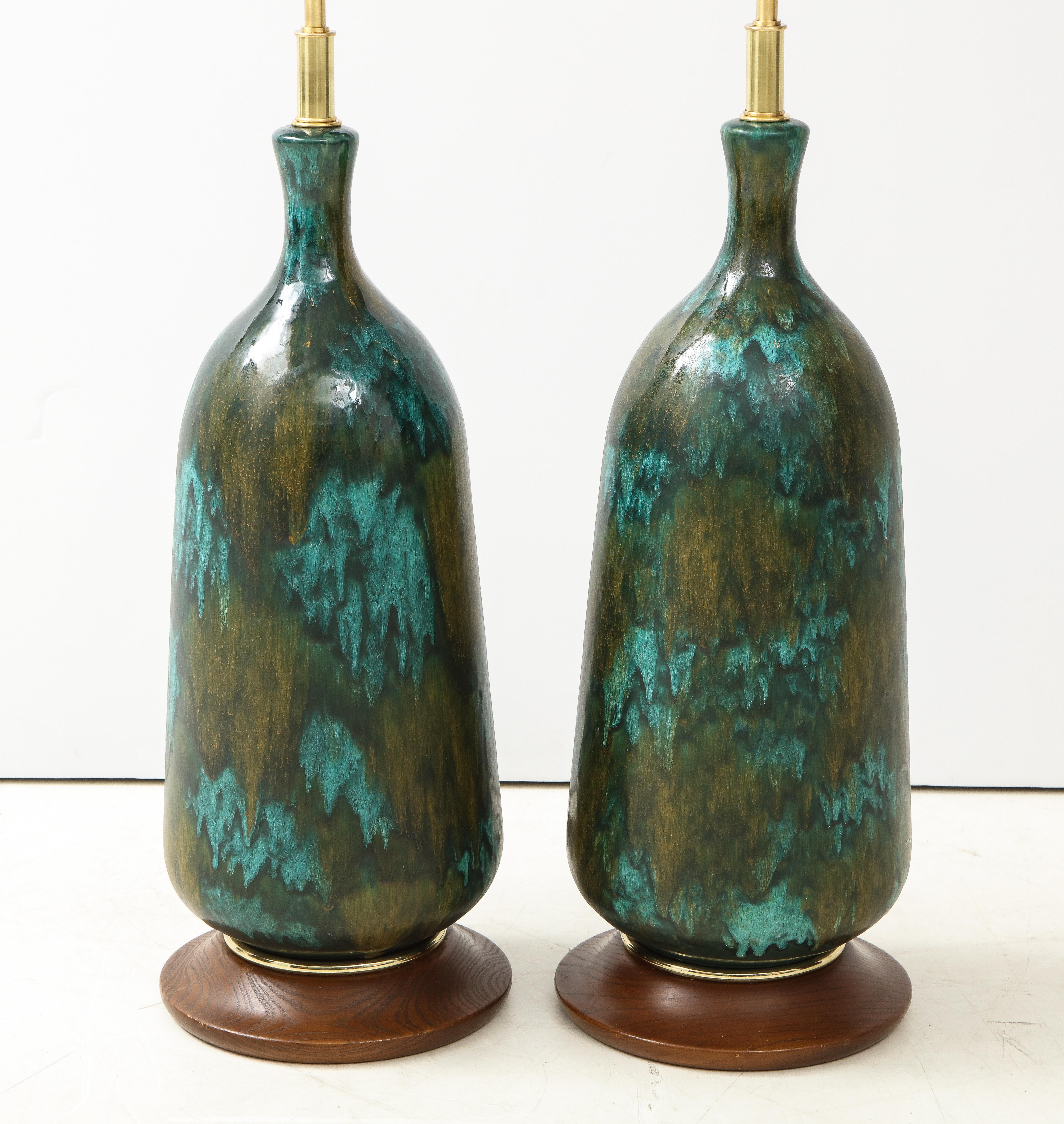 Mid-Century Modern Stunning Pair of Large Italian Ceramic Lamps