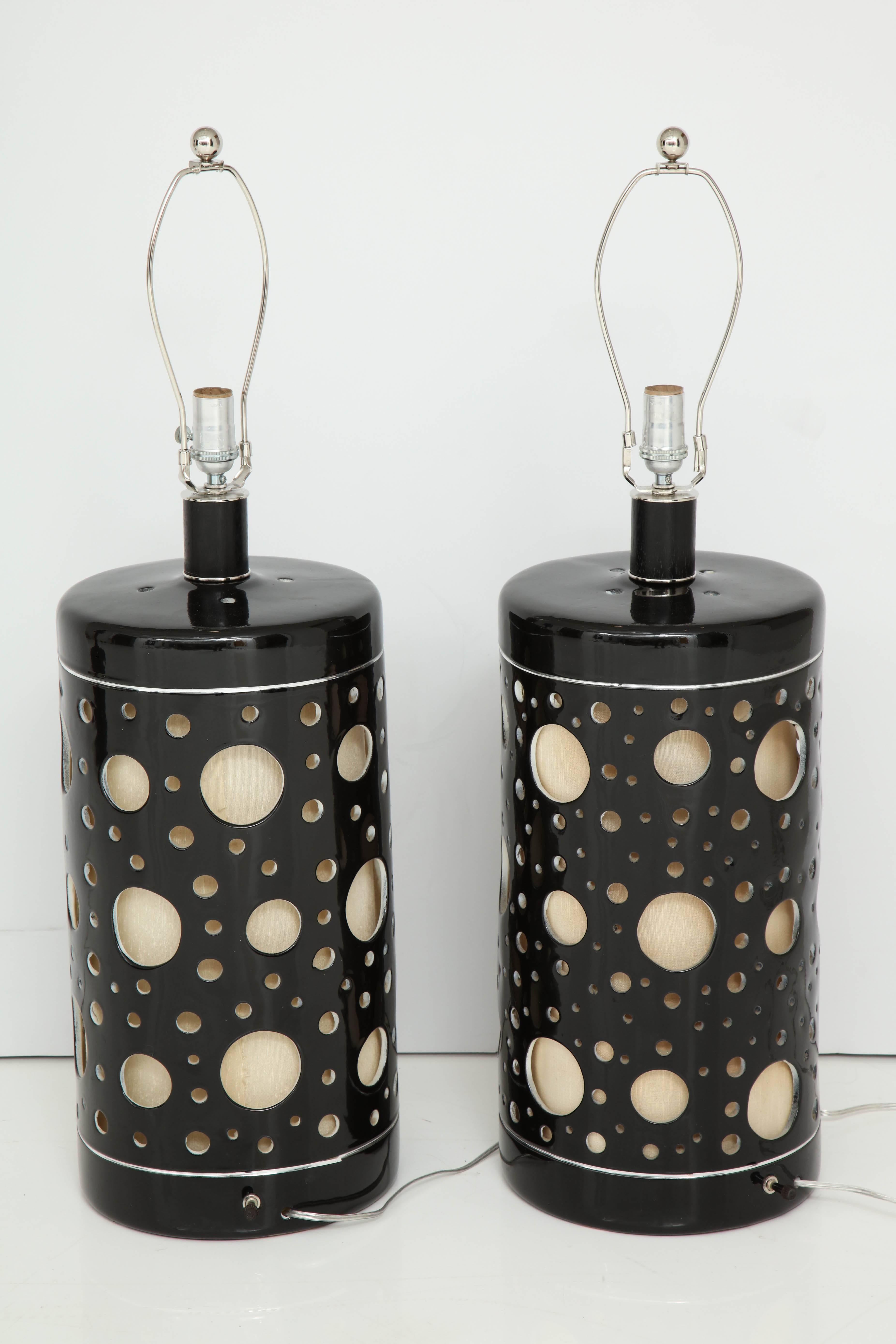Stunning Pair of Large Ceramic Lamps For Sale 3