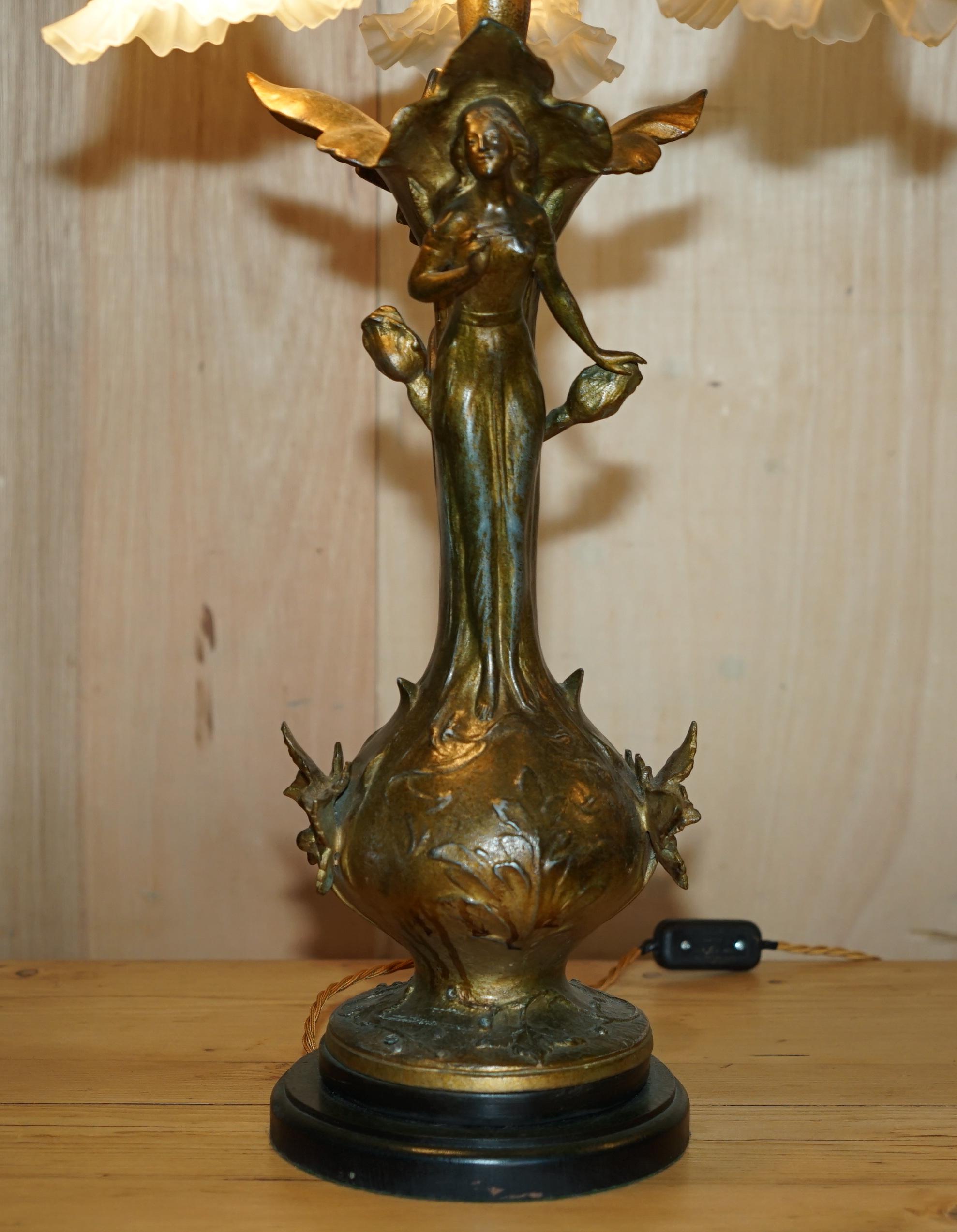 Art Nouveau STUNNING PAIR OF LARGE ViNTAGE ART NOUVEAU BRONZED THREE BRANCH TABLE LAMPS For Sale