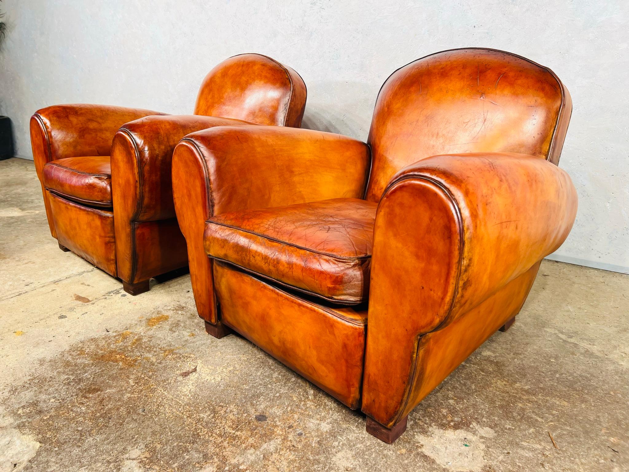 Stunning Pair of Leather French Club Chairs circa 1930 Patinated Cognac Color For Sale 11