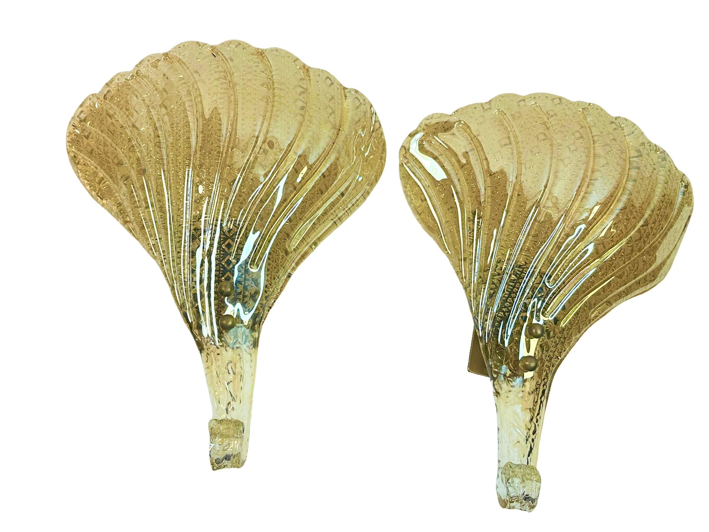 Mid-20th Century Stunning Pair of Murano Glass Leaf Sconces by Barovier and Toso, Italy For Sale