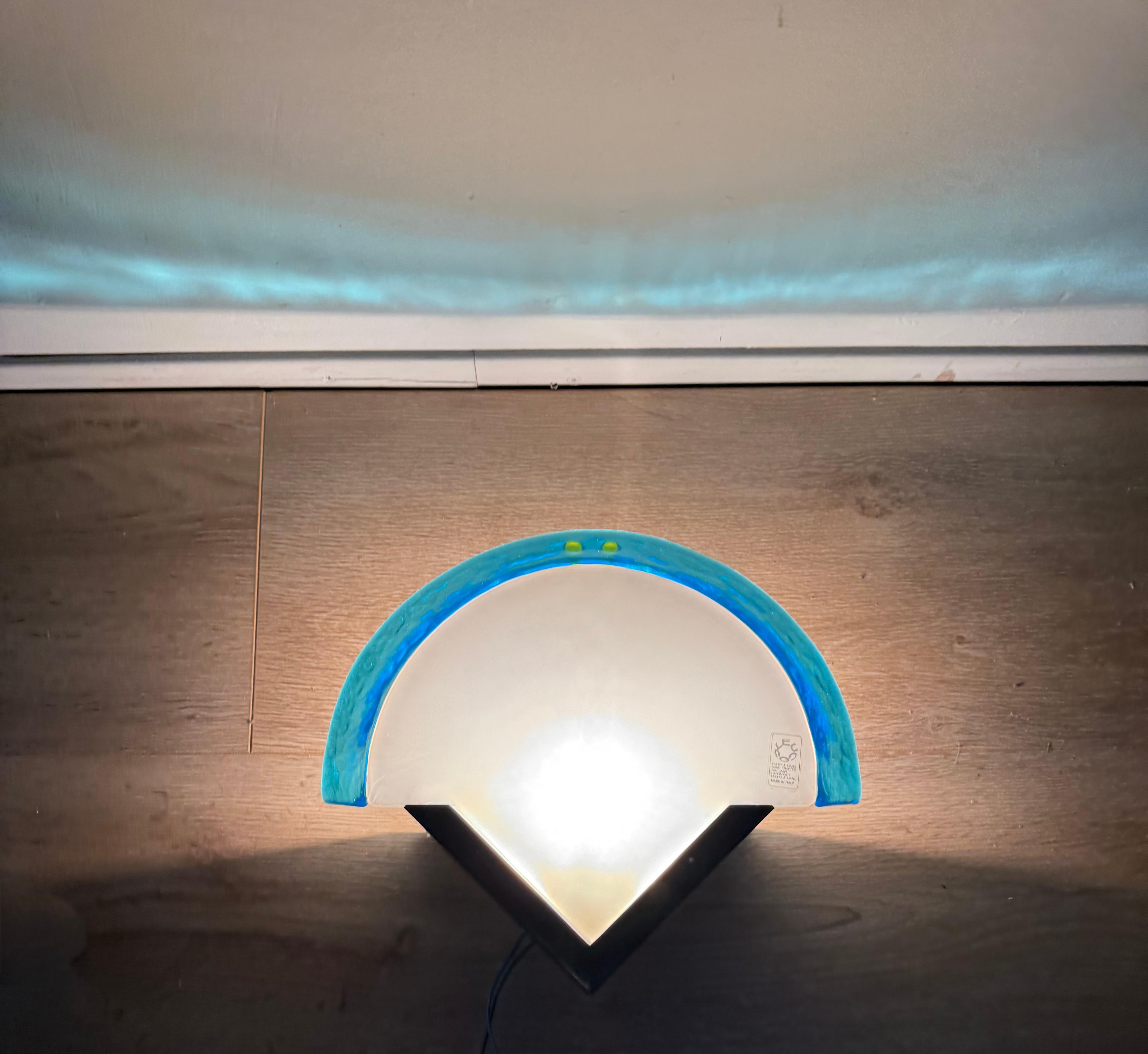 Impresionante pareja de apliques / lámparas de pared de cristal de Murano de Leucos, Italia, años 80 siglo XX en venta