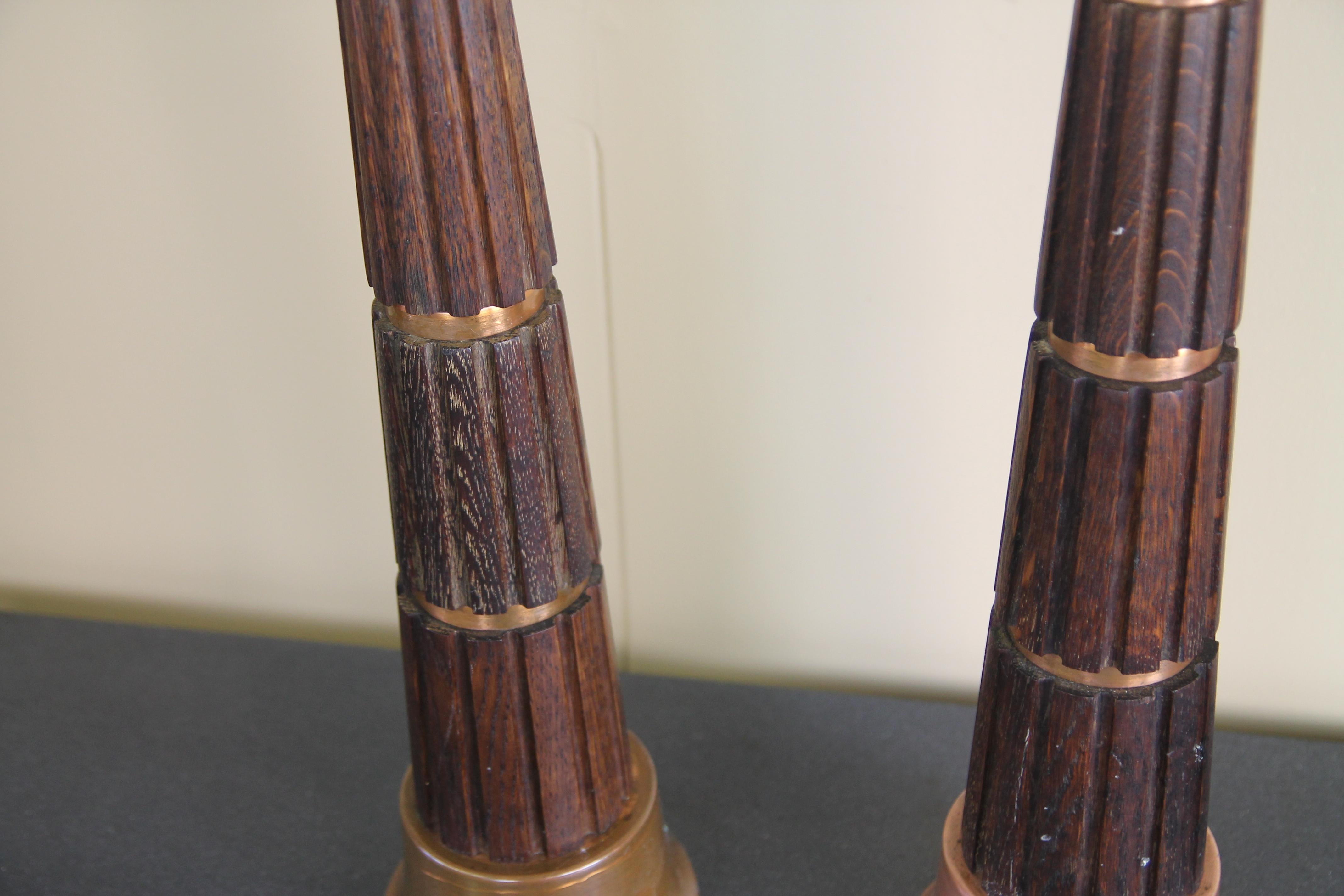 Mid-20th Century Stunning Pair of Oak and Copper Table Lamps  For Sale
