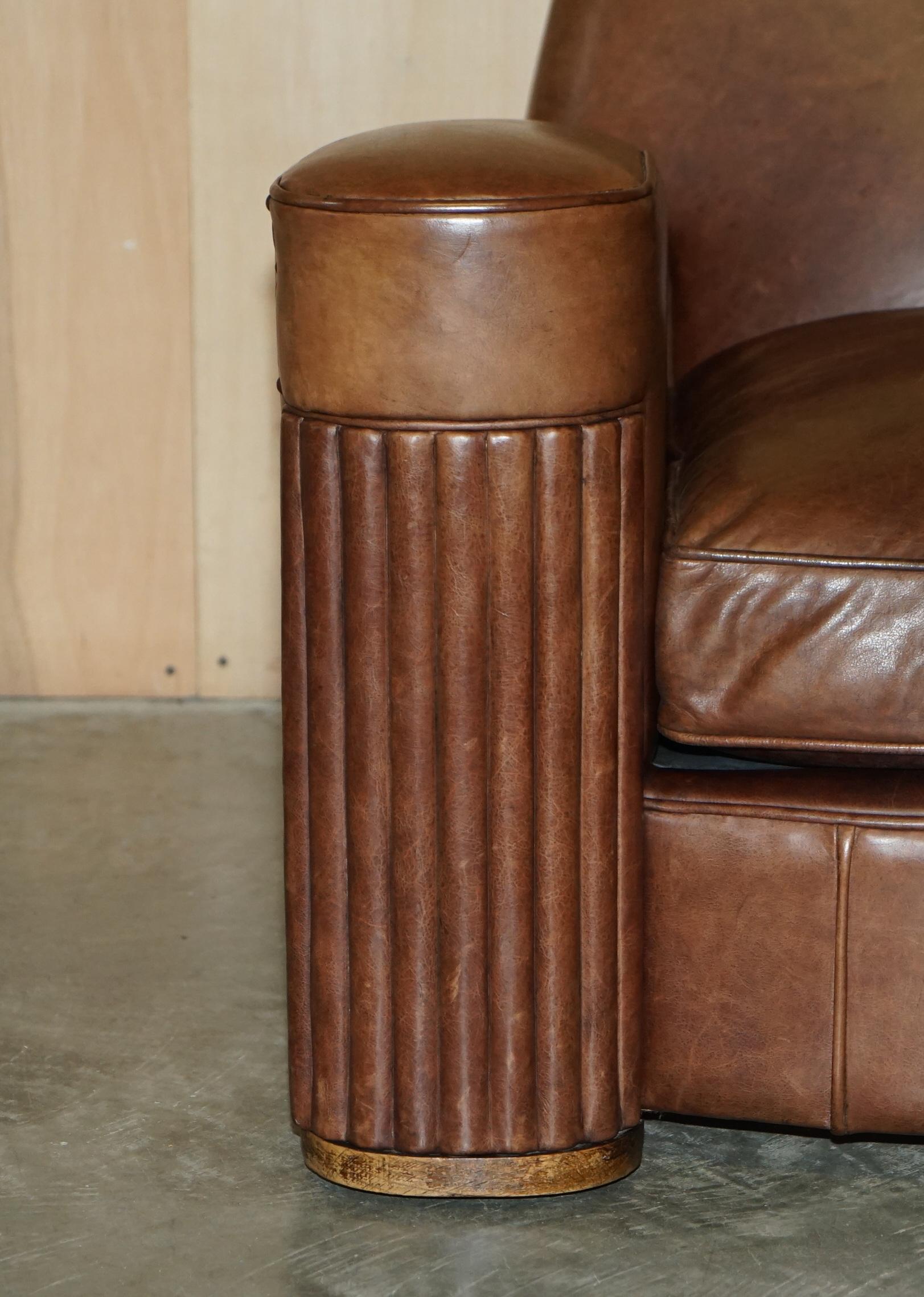 Début du 20ème siècle Superbe paire de fauteuils d'époque ART DECO HERITAGE en cuir marron des années 1920. en vente