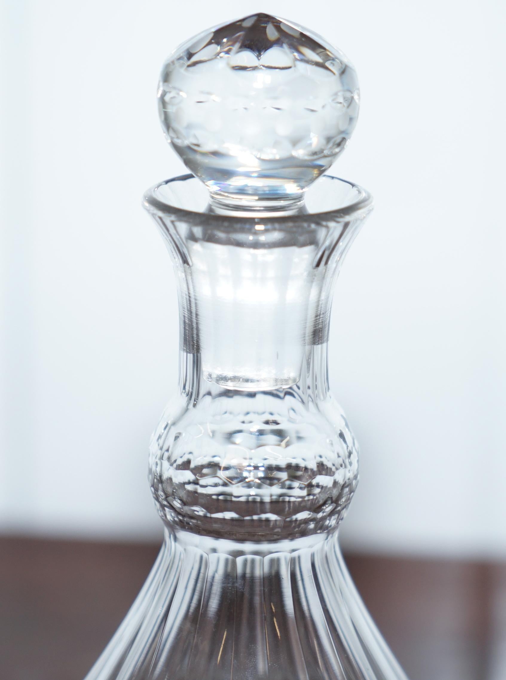 English Stunning Pair of Original Thomas Goode 1827 Cut Glass Crystal Decanters