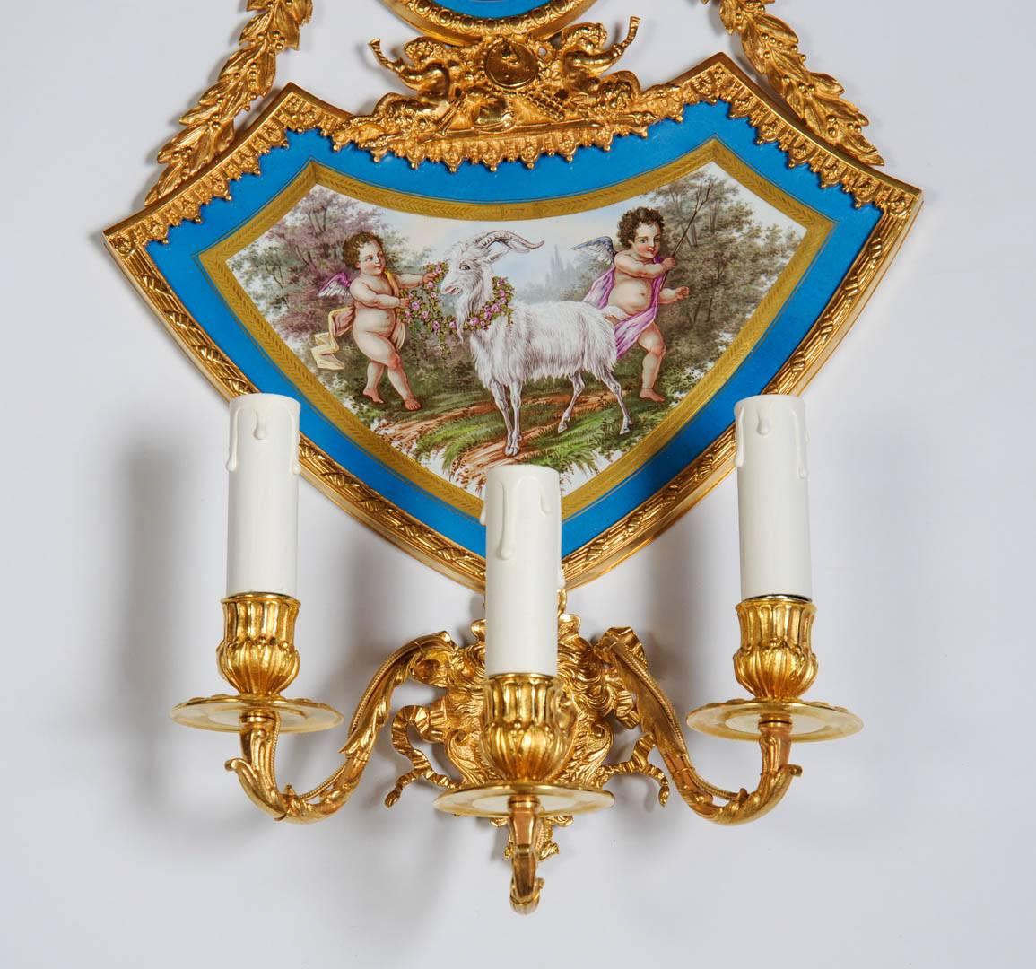 Rare sconces porcelain and bronze decorated in the taste of 