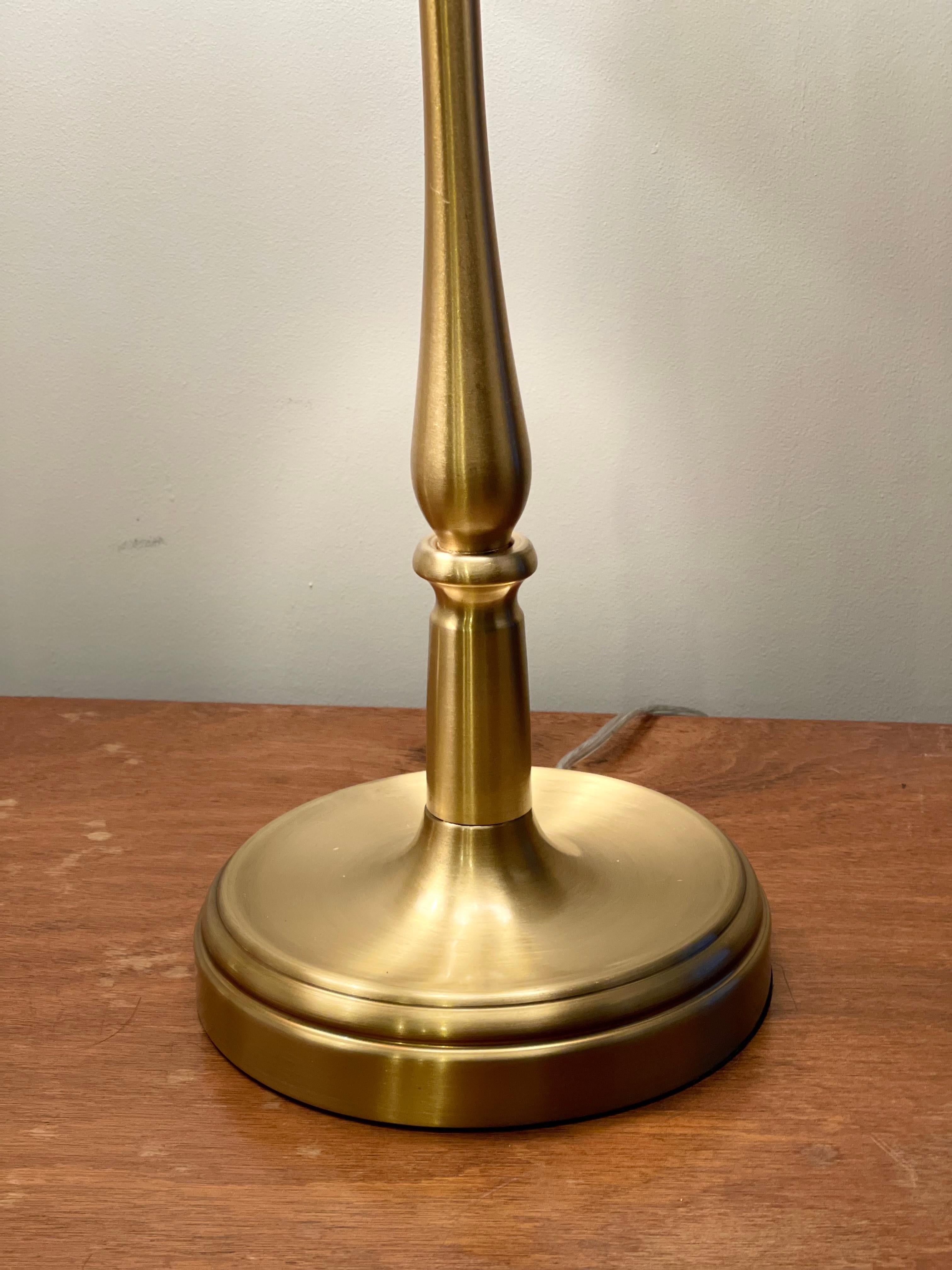 Stunning Pair of Ralph Lauren Tall Victorian Brass Candle Table Lamp In Excellent Condition In West Sussex, Pulborough