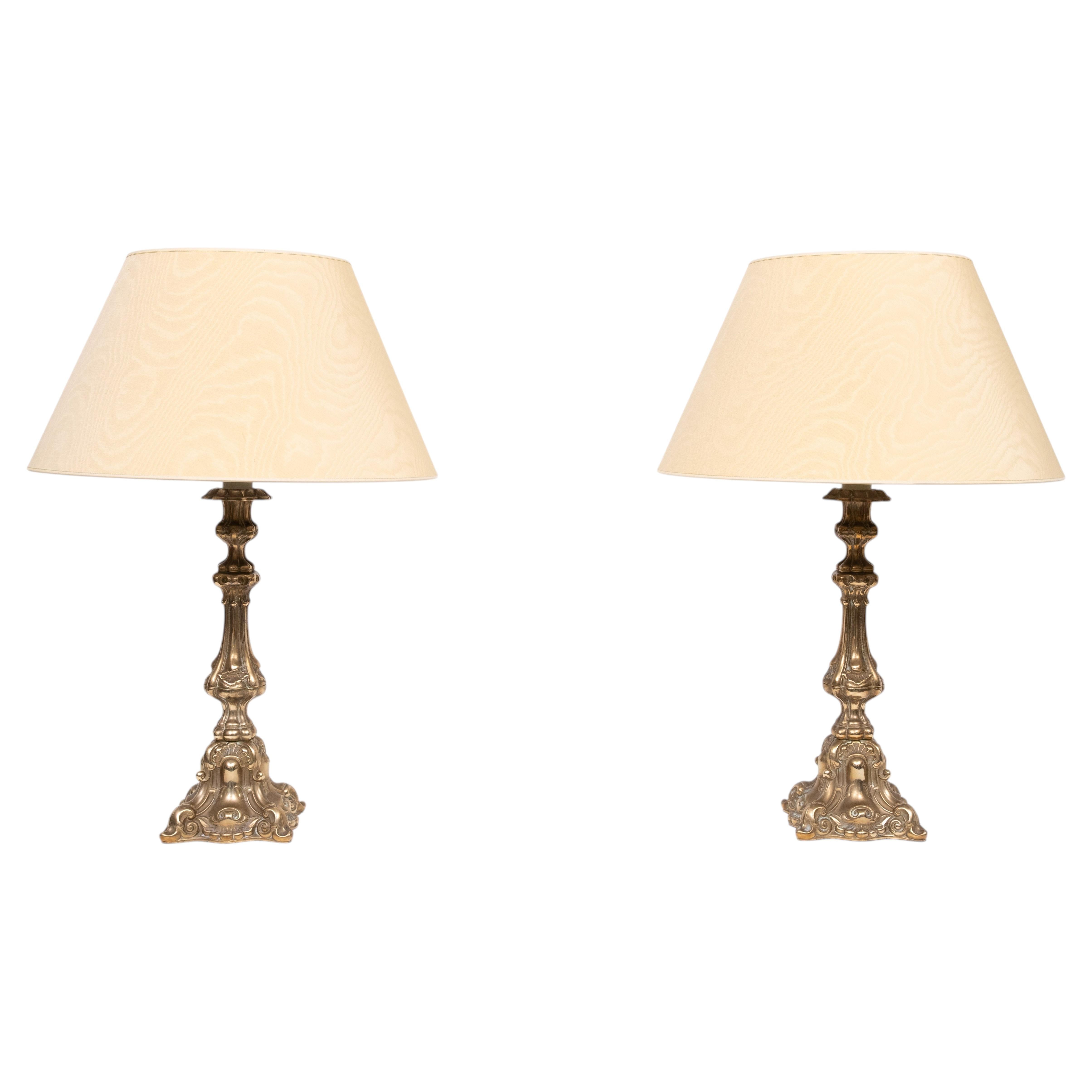 Stunning pair of Rococo Brass table lamps Italy 1920s