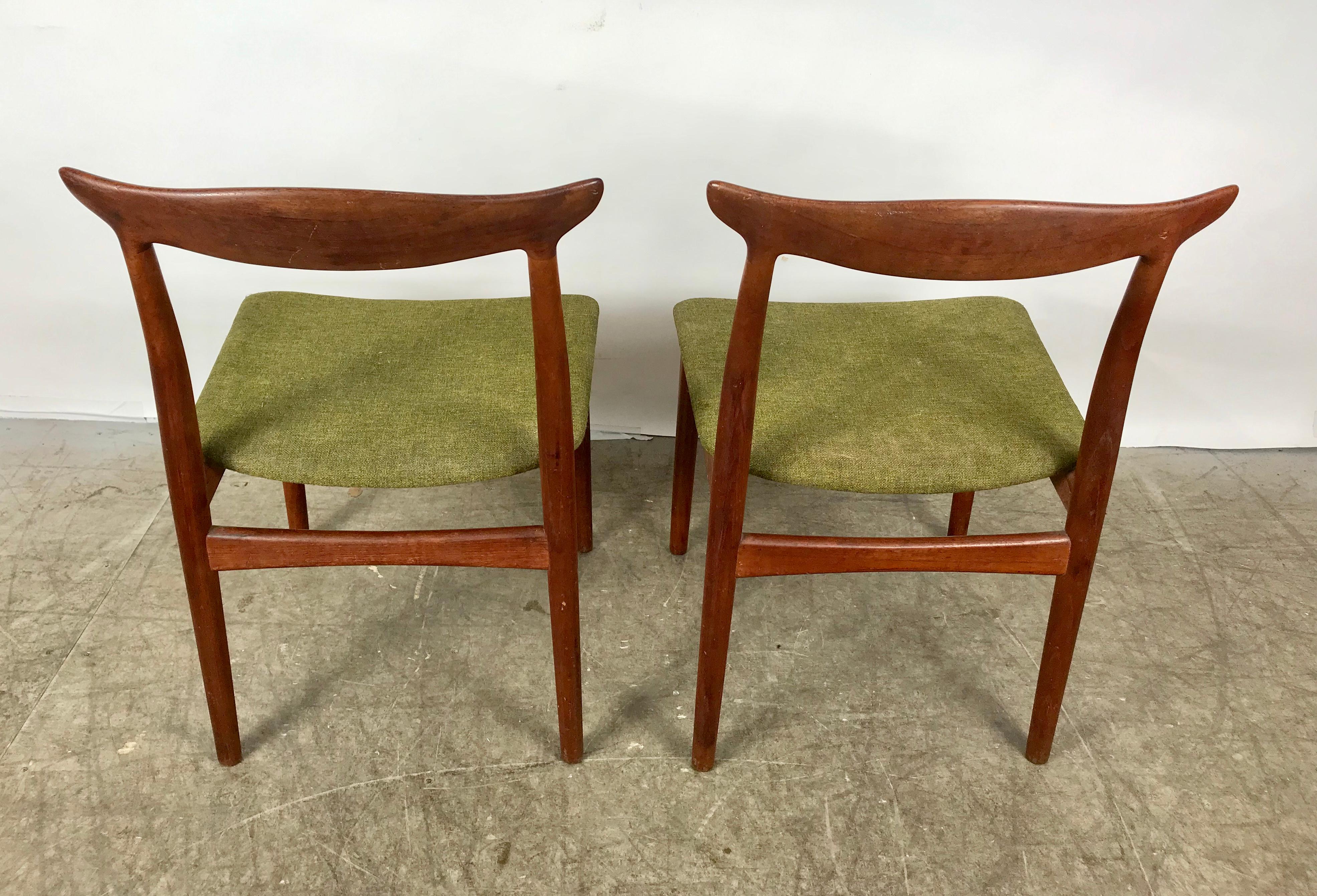 Stunning Pair of Sculptural Side Chairs, Arne Vodder for Vamo Sonderborg Pv In Good Condition For Sale In Buffalo, NY