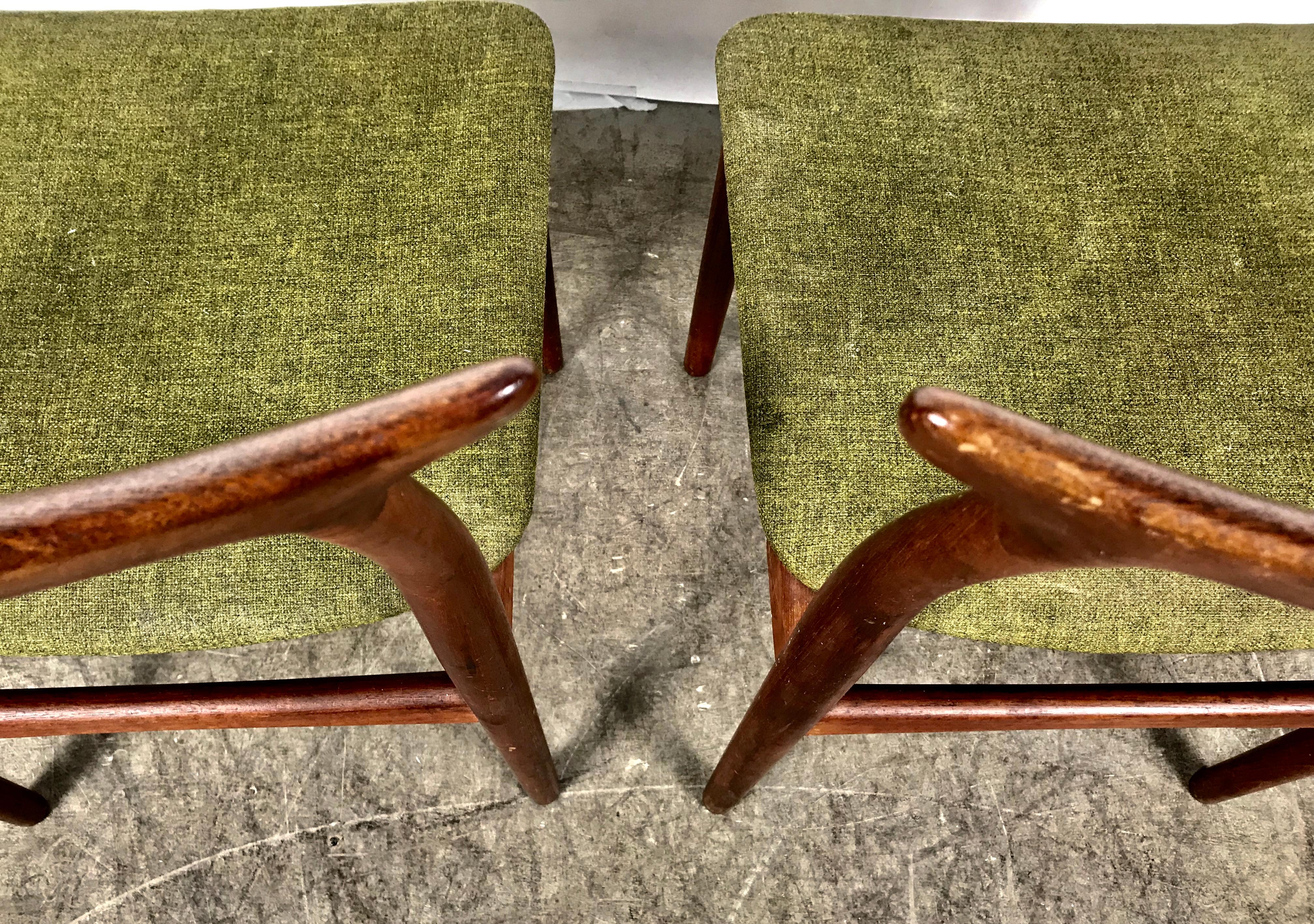 Stunning Pair of Sculptural Side Chairs, Arne Vodder for Vamo Sonderborg Pv For Sale 1