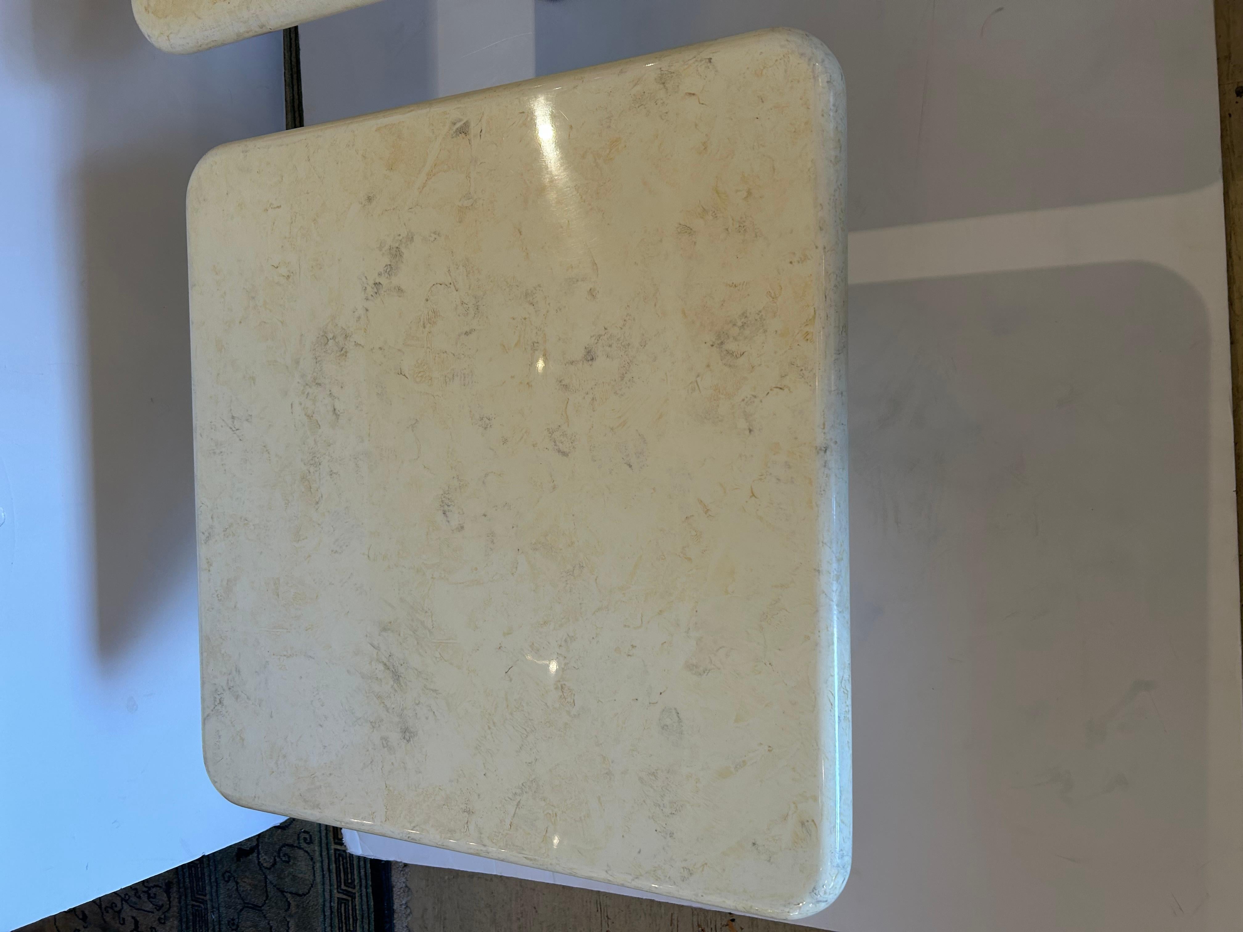 Modern Stunning Pair of Square Lacquered Wood Faux Marble Overlapping Cocktail Tables For Sale