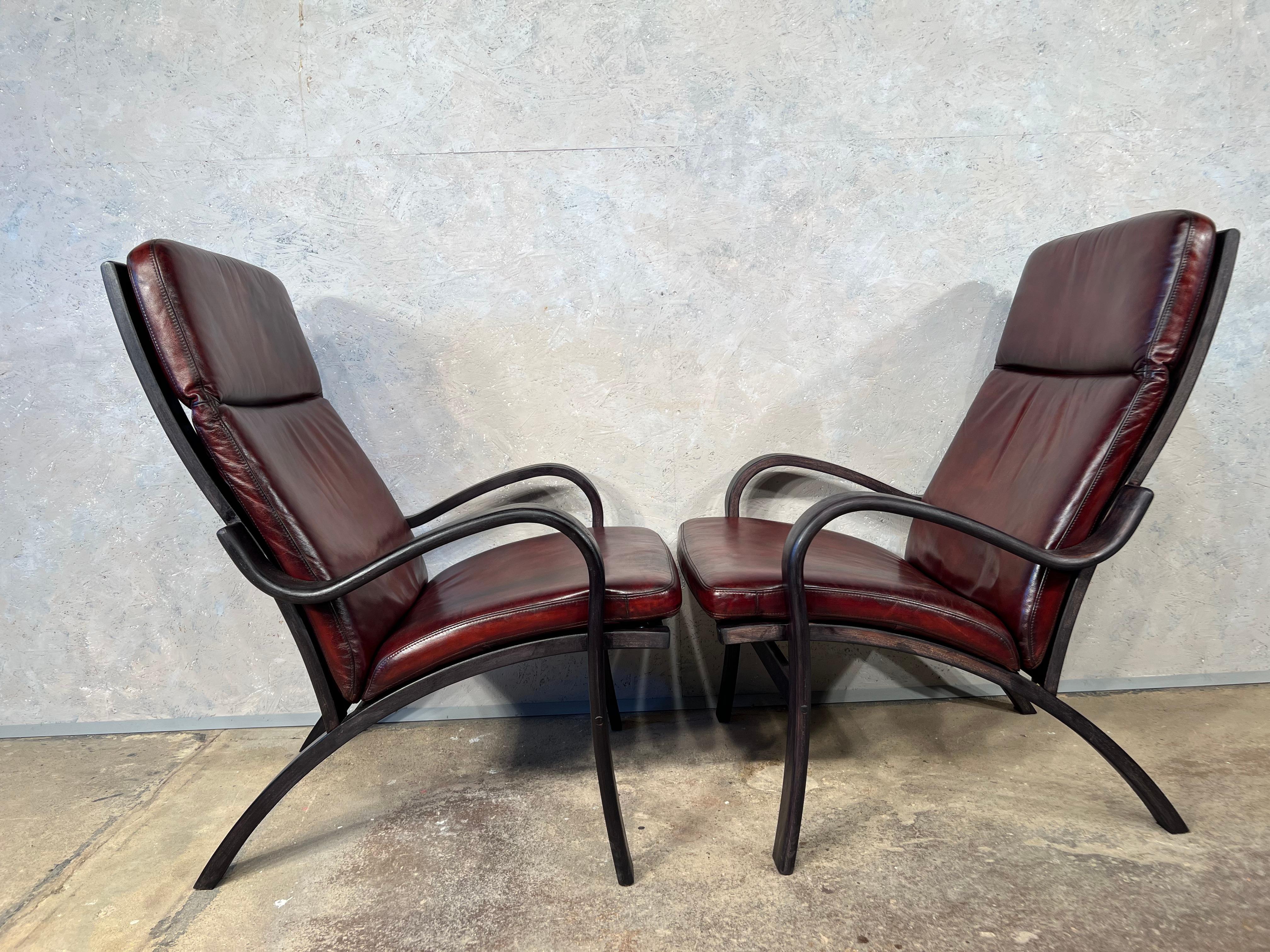 Stunning Pair of Vintage Danish Bentwood Leather Chairs 70s Retro #418 In Good Condition For Sale In Lewes, GB