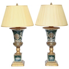 Splendida coppia di lampade armoriali vintage Decalcomania