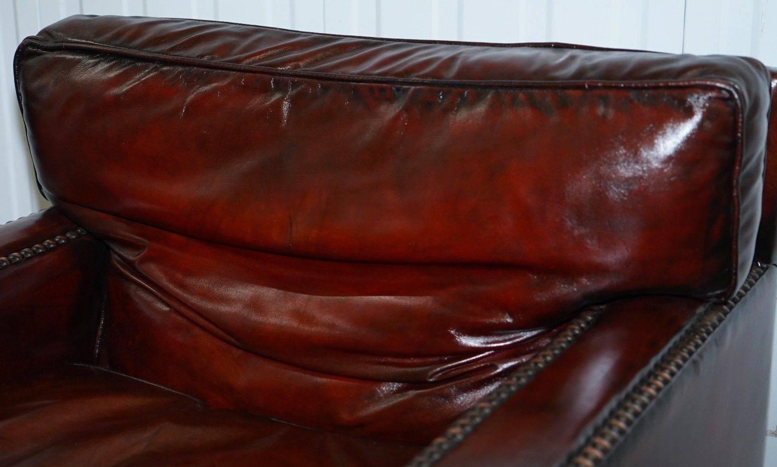 Hand-Crafted Stunning Pair of Vintage Made in Chelsea Bordeaux Leather Armchair Part of Suite