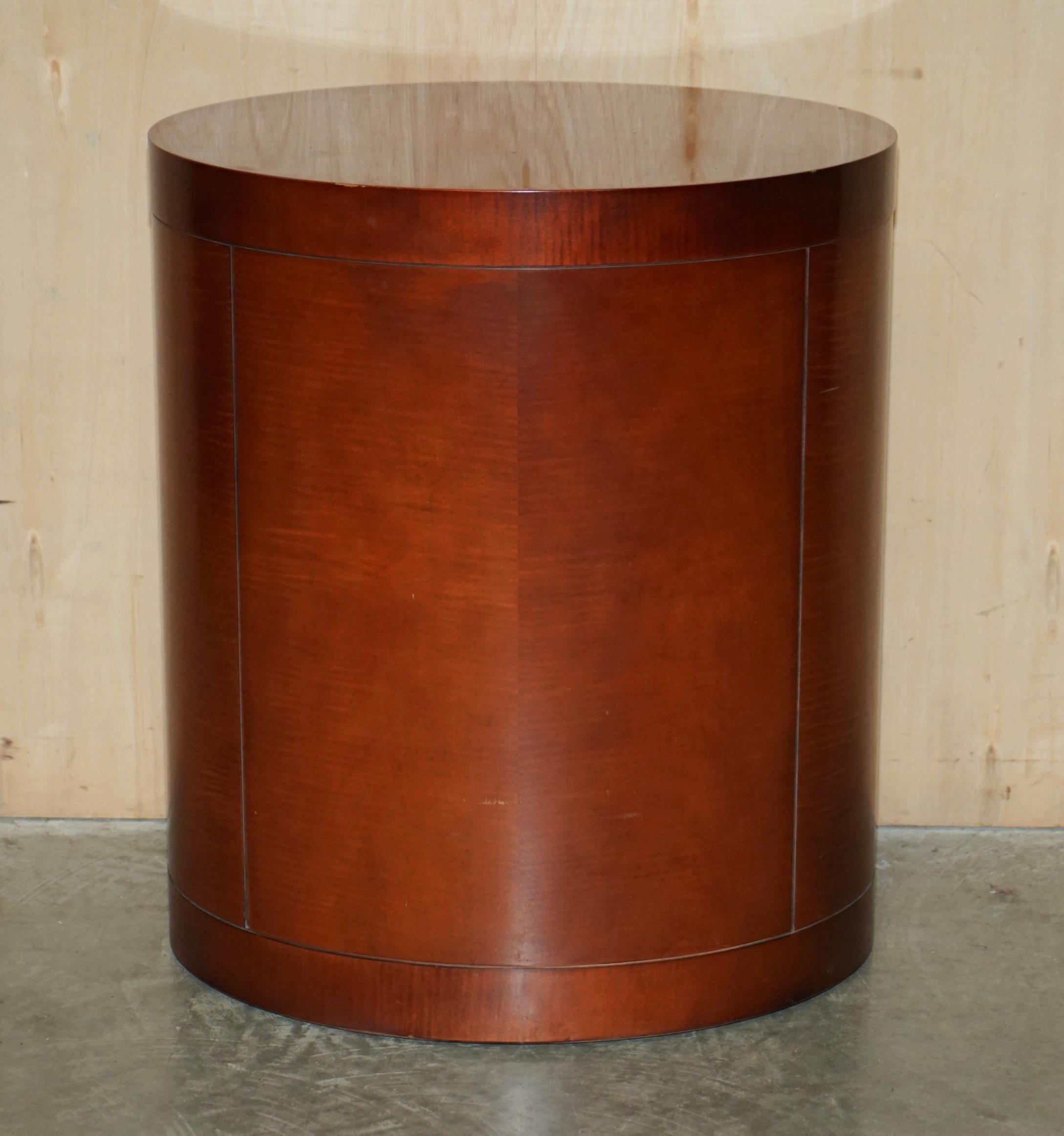 Stunning Pair of Vintage Oval Baker Furniture Hardwood Side End Table Cupbards 14
