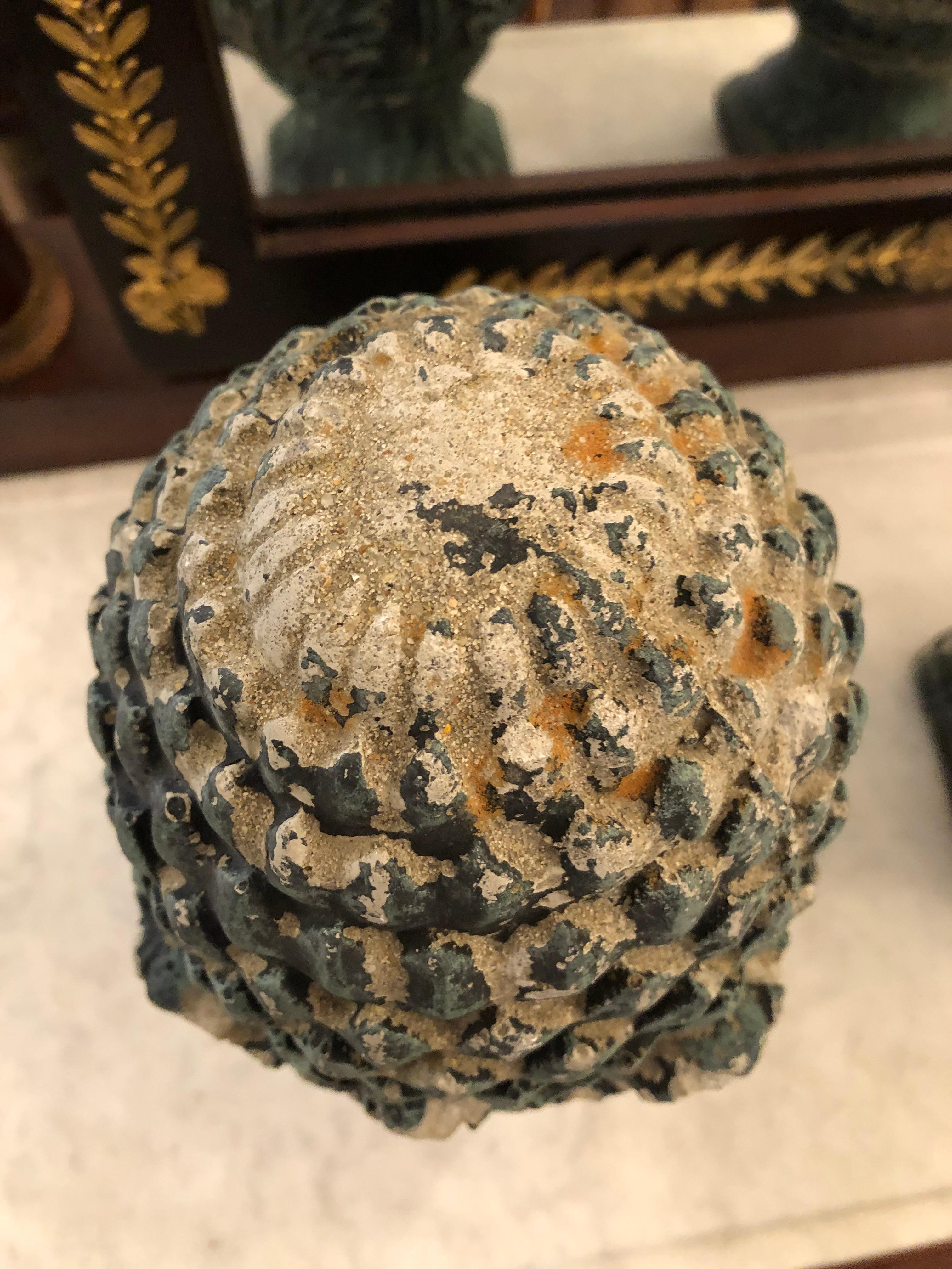 Stunning Pair of Vintage Pineapple Shaped Finial Sculptures In Distressed Condition For Sale In Hopewell, NJ
