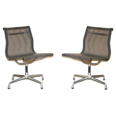 Used Stunning Pair of Vitra Eames Ea105 Hopsak Swivel Office Armchairs