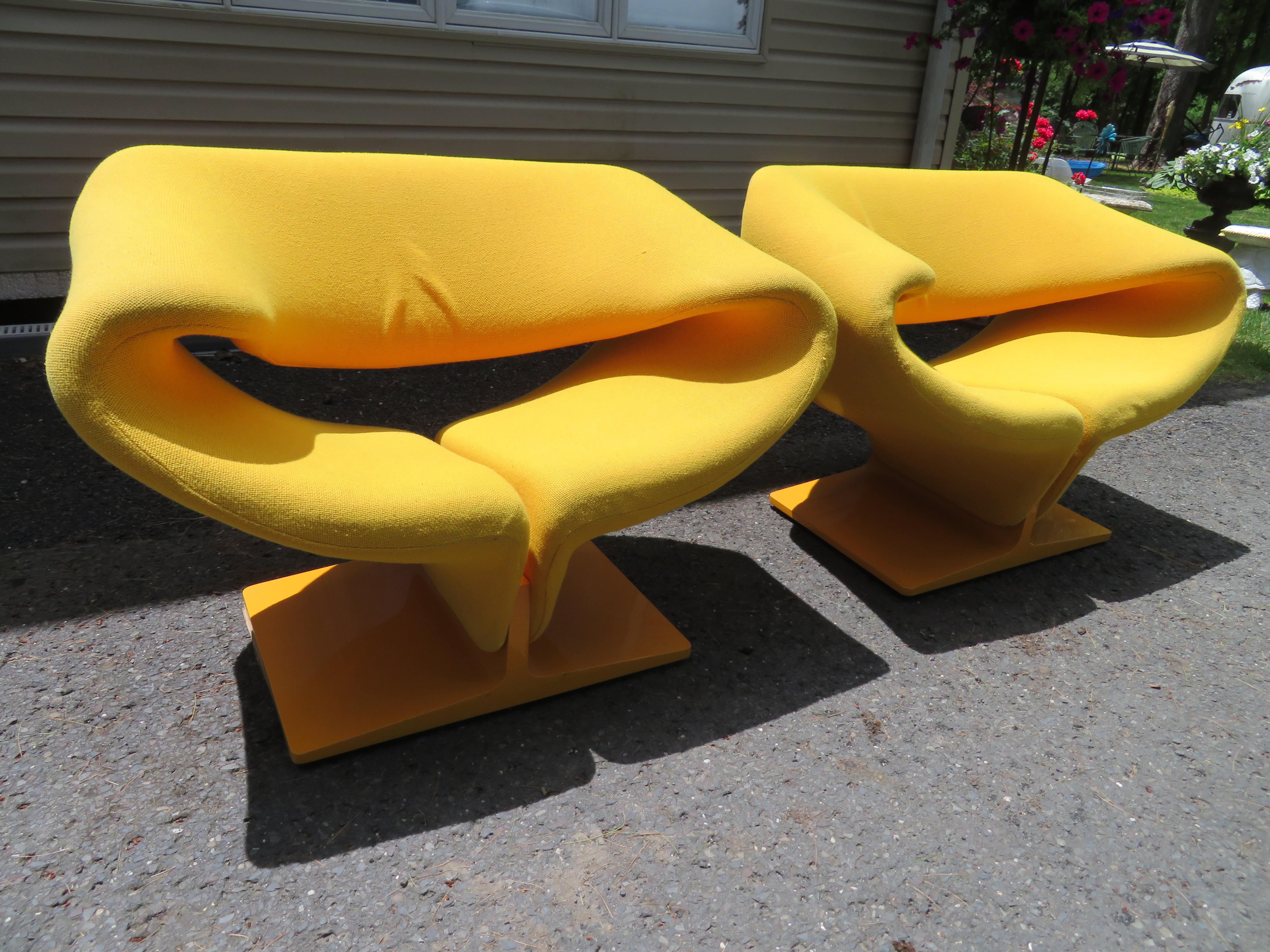 Stunning Pair Vintage Pierre Paulin Ribbon Chairs Mid-Century For Sale 8