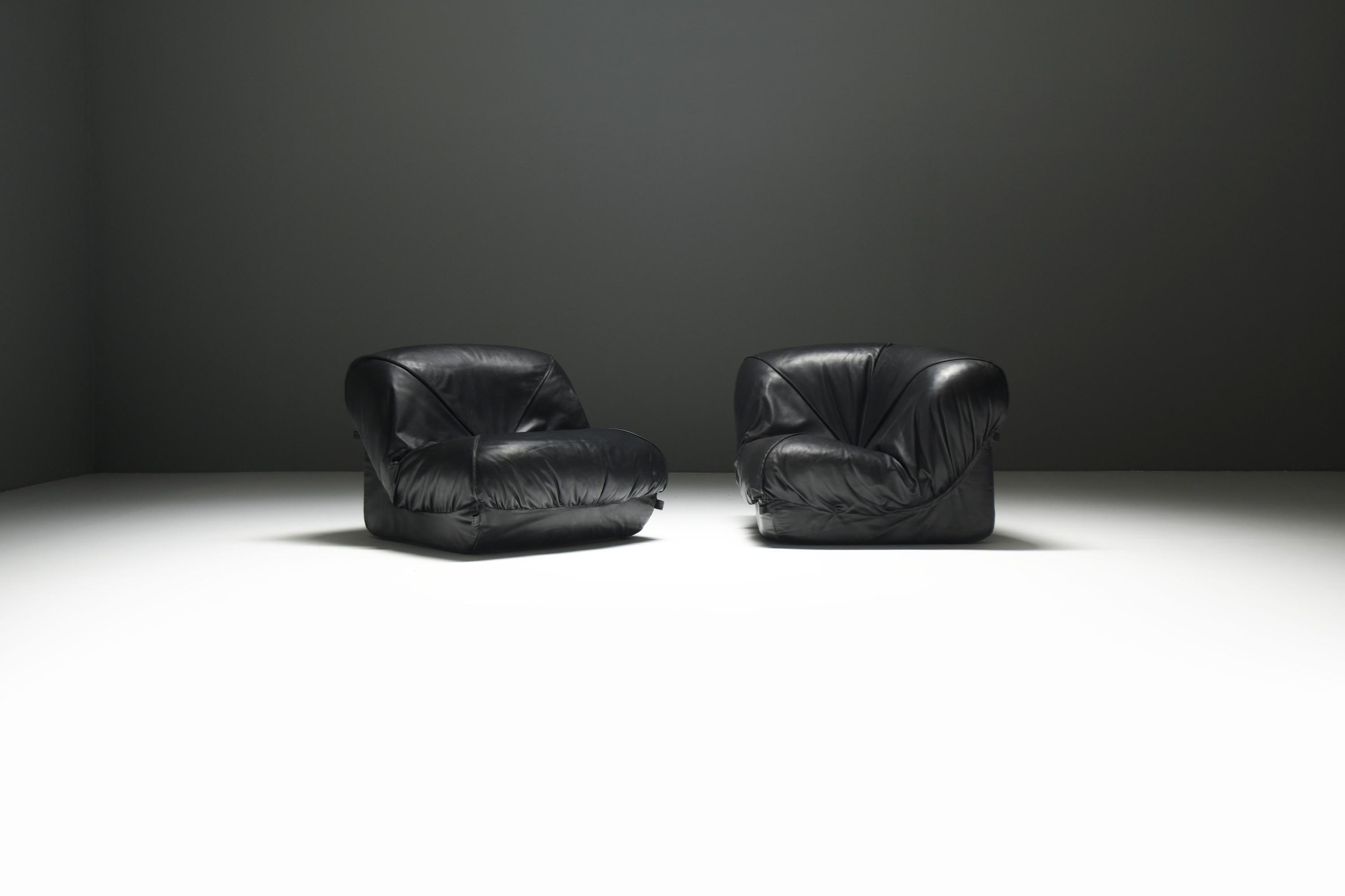 Atemberaubendes modulares Patate-Sofa aus schwarzem Original-Leder in Schwarz für Airborne – Frankreich im Zustand „Gut“ im Angebot in Buggenhout, Oost-Vlaanderen