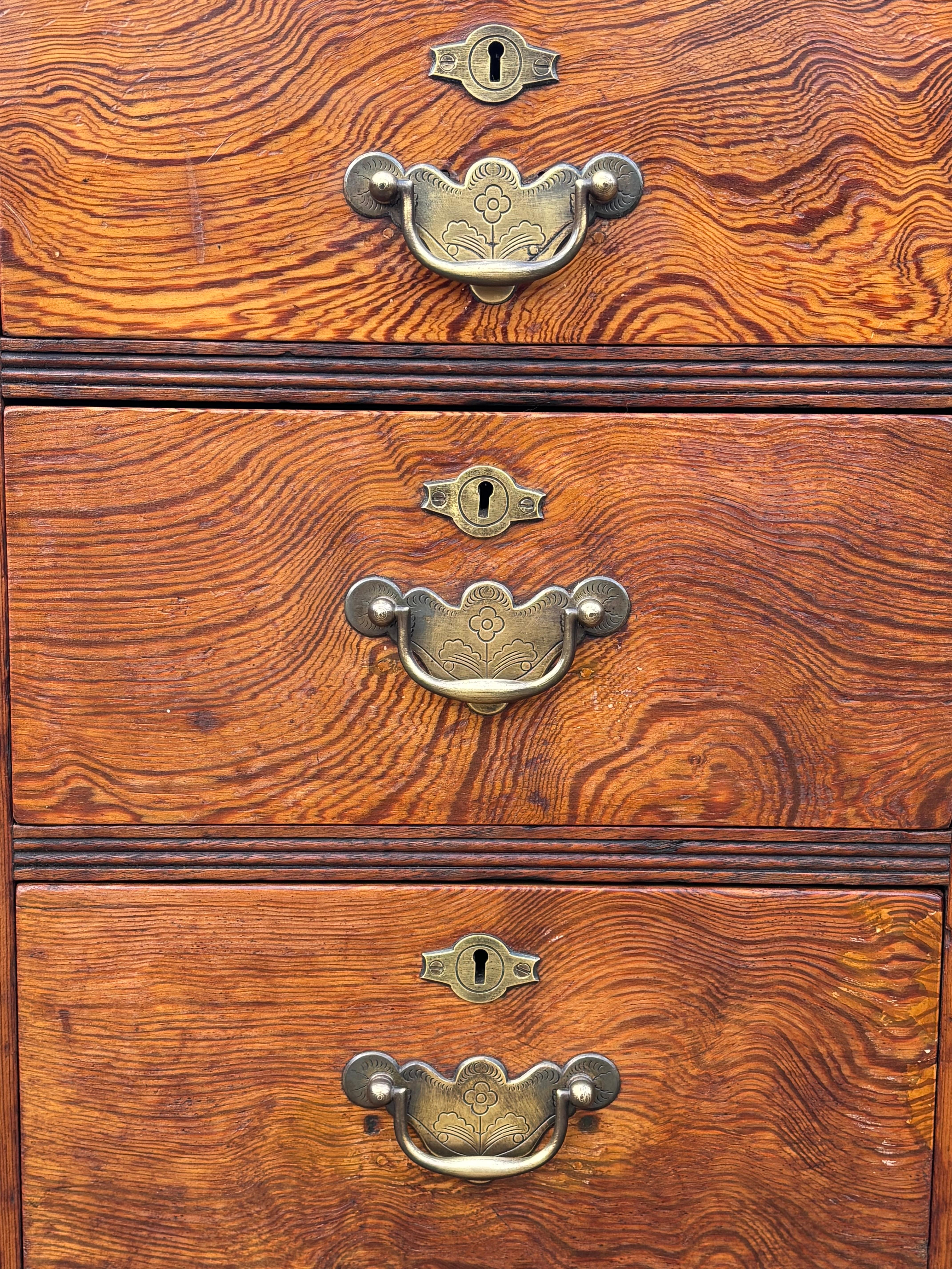 Atemberaubende Patina 19. Jahrhundert Pitch Pine Partner Schreibtisch im Angebot 1