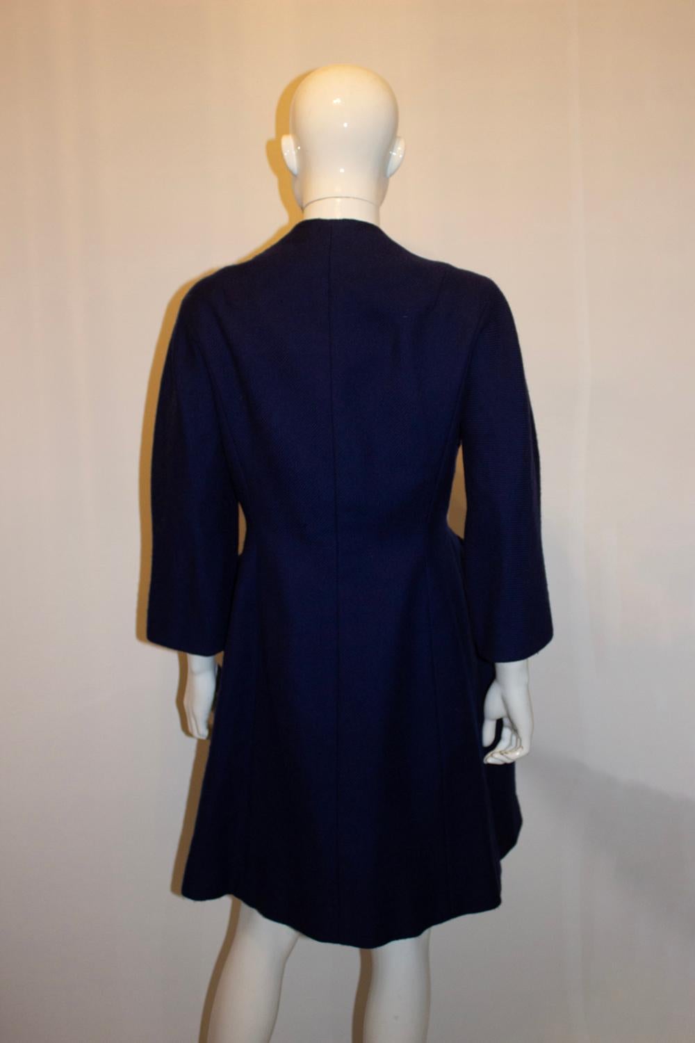 Stunning Pauline Trigere Coat in vendita 4