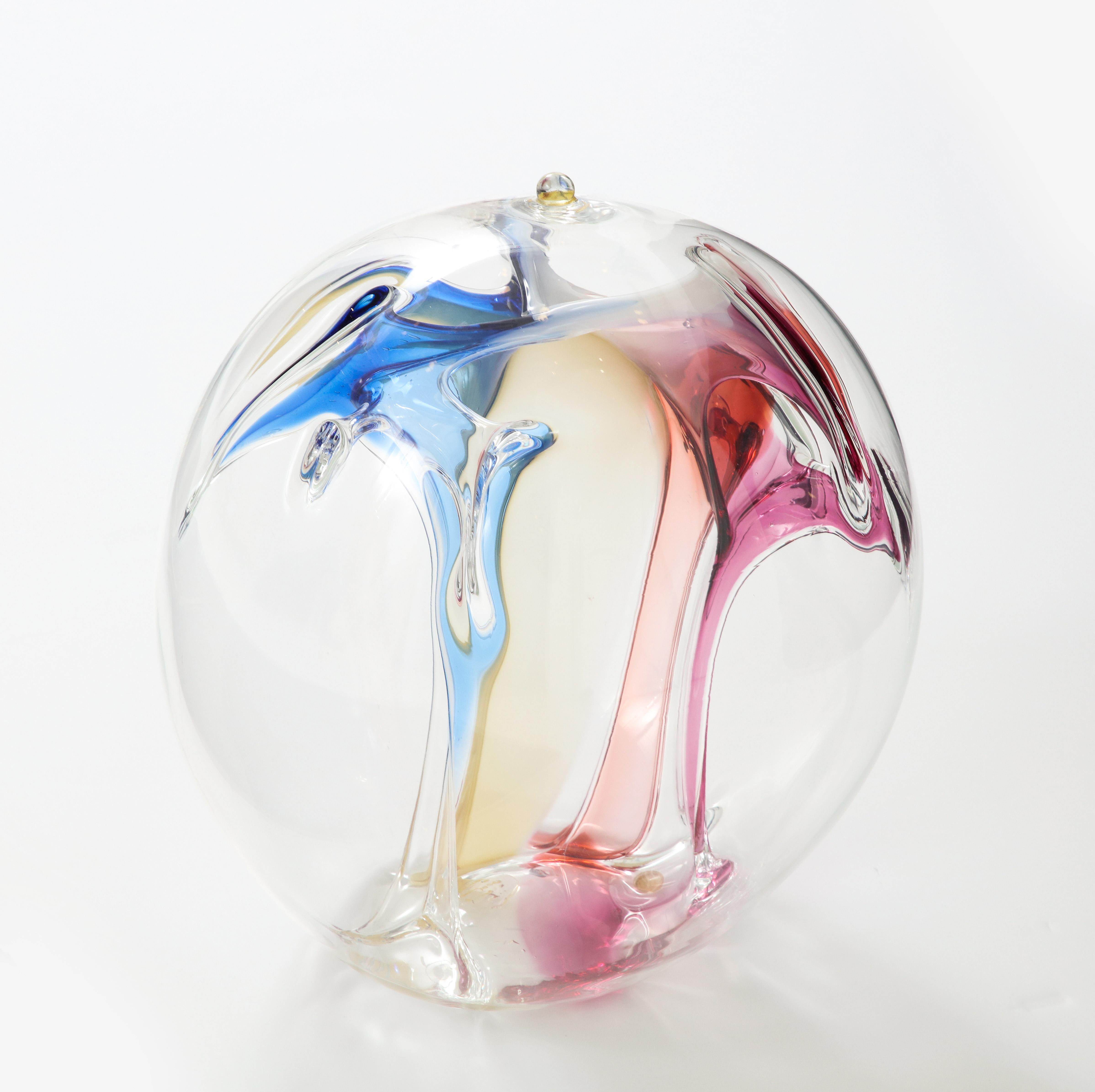 Américain Superbe sculpture d'orbe en verre de Peter Bramhall en vente