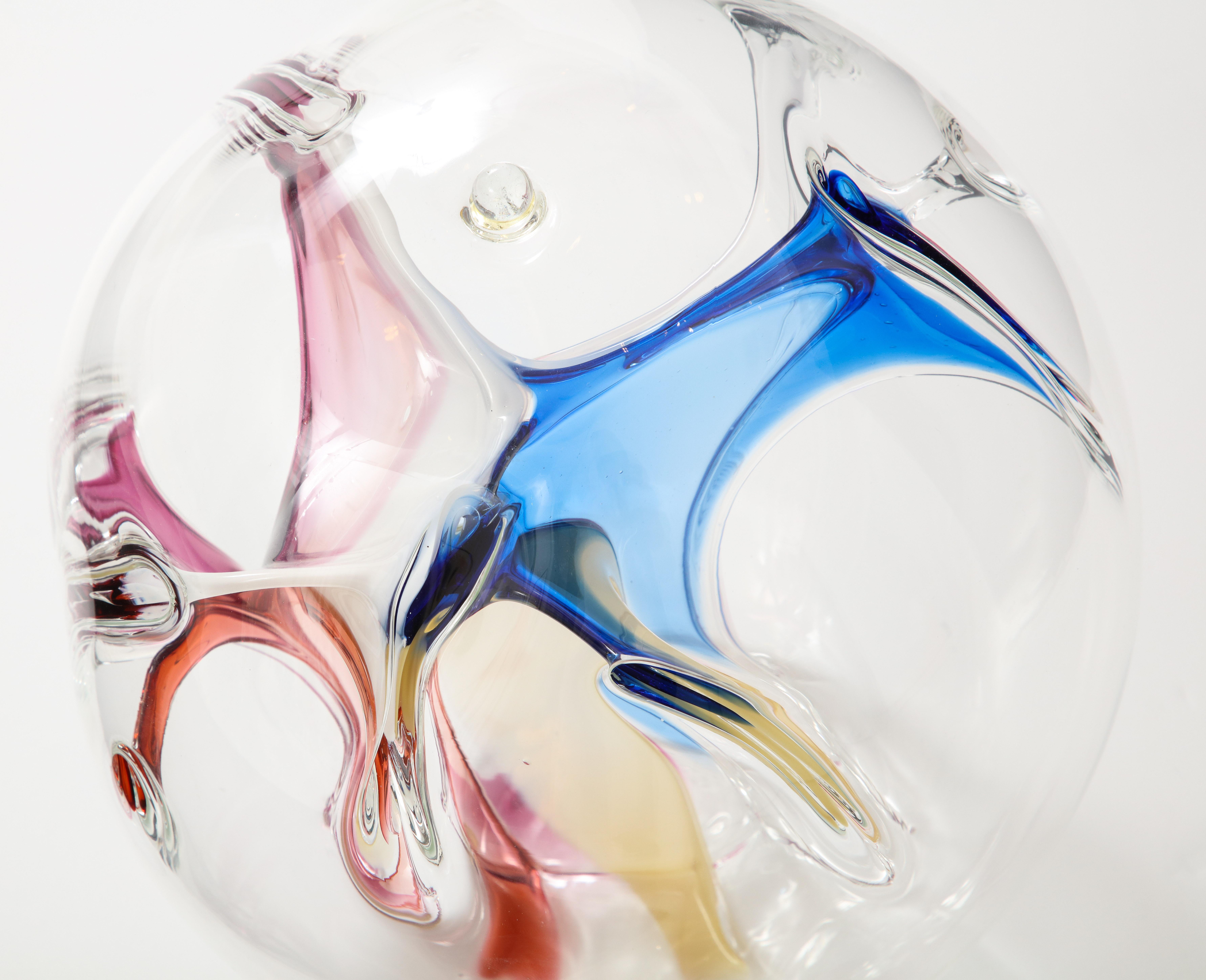 Atemberaubende Peter Bramhall Glaskugel-Skulptur im Angebot 1