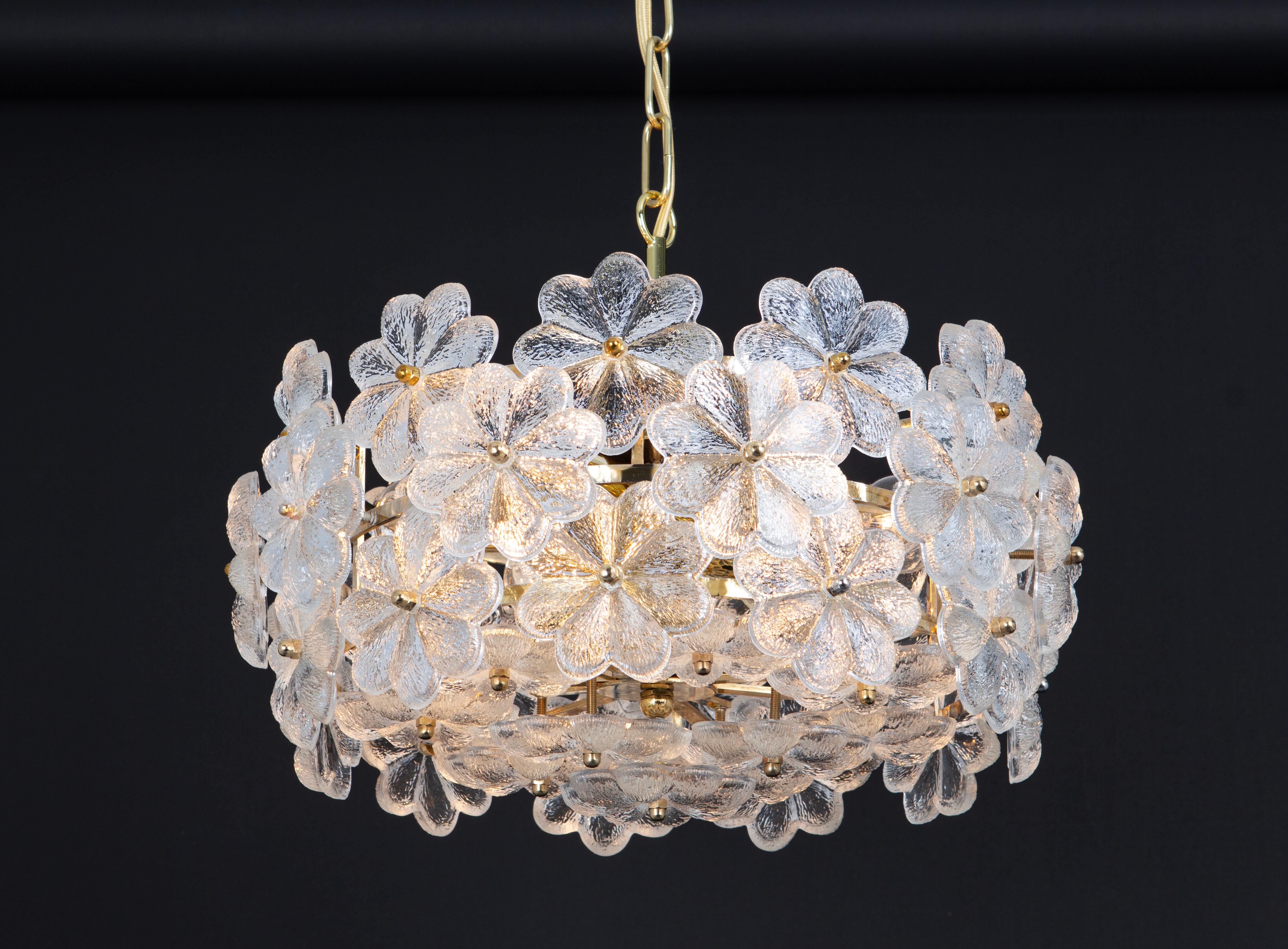 1 of 2 Stunning Petite Murano Glass Chandelier by Ernst Palme, Germany, 1970s For Sale 5