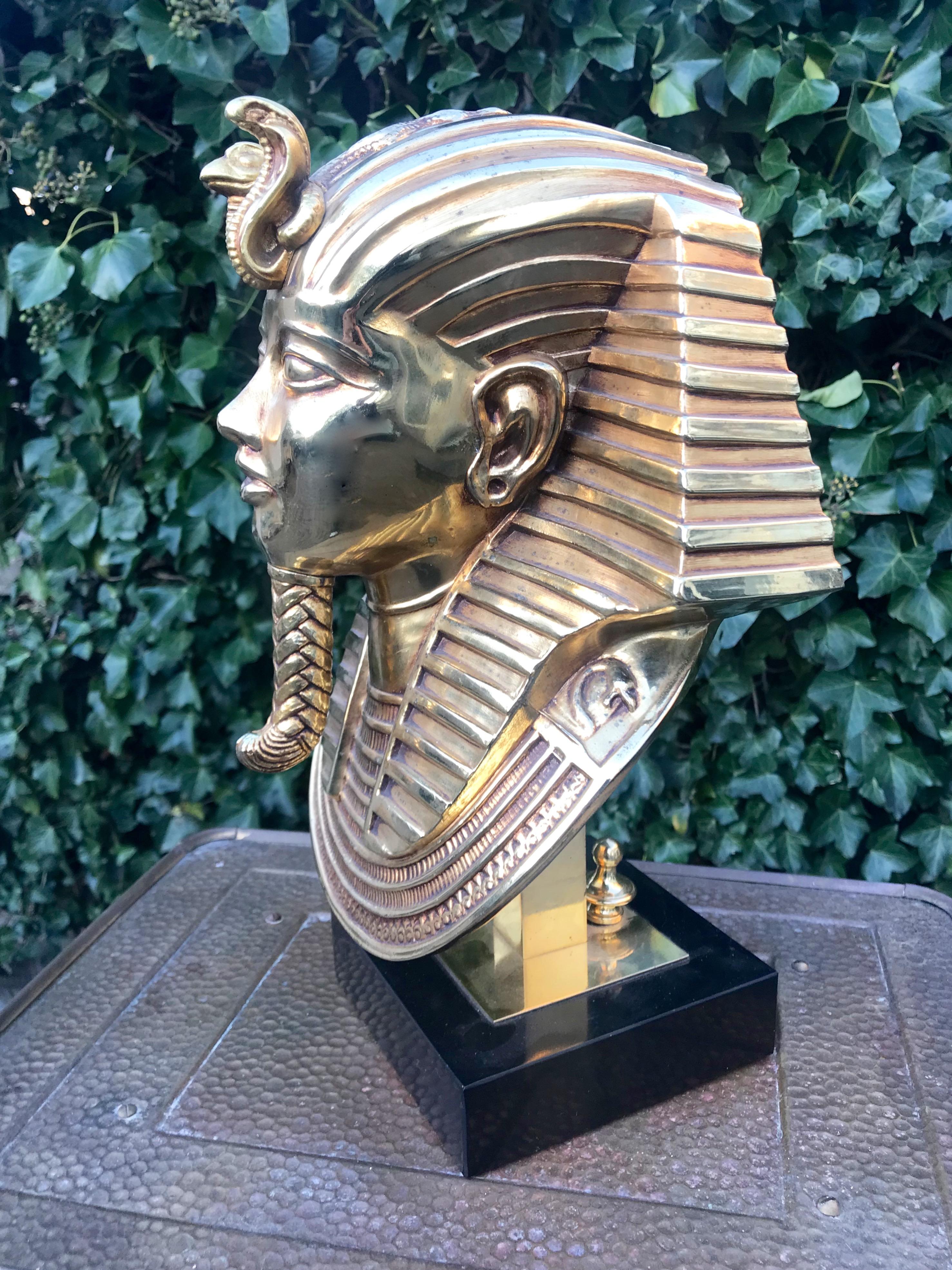 Stunning Pharaoh Toetanchamon Golden Coated Brass Bust Sculpture on Marble Base For Sale 5