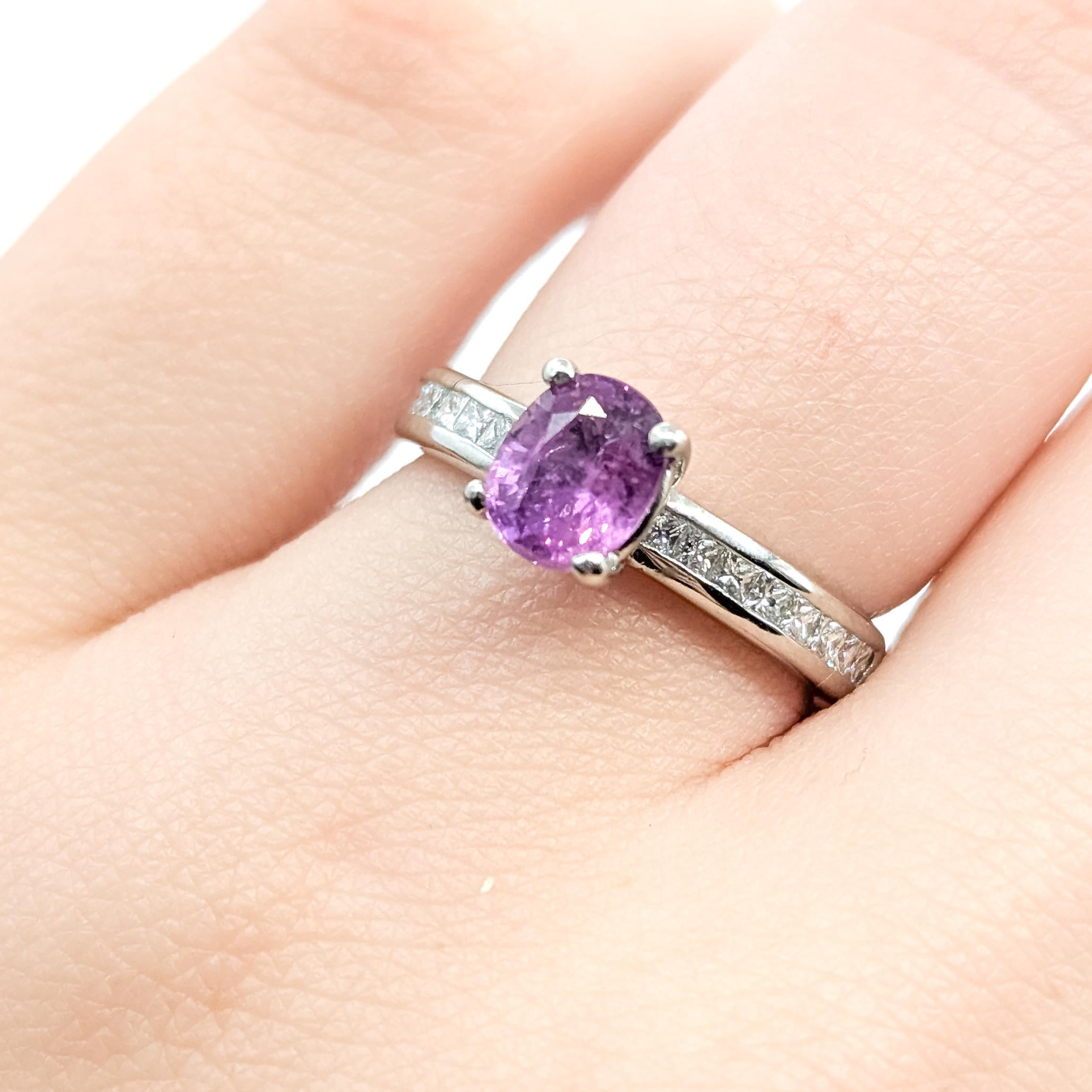 Impresionante Anillo de Zafiro Rosa y Diamante en Platino en Excelente estado para la venta en Bloomington, MN