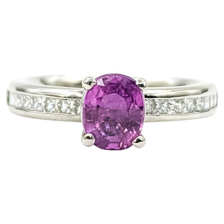 Superbe bague en platine avec saphir rose et diamant